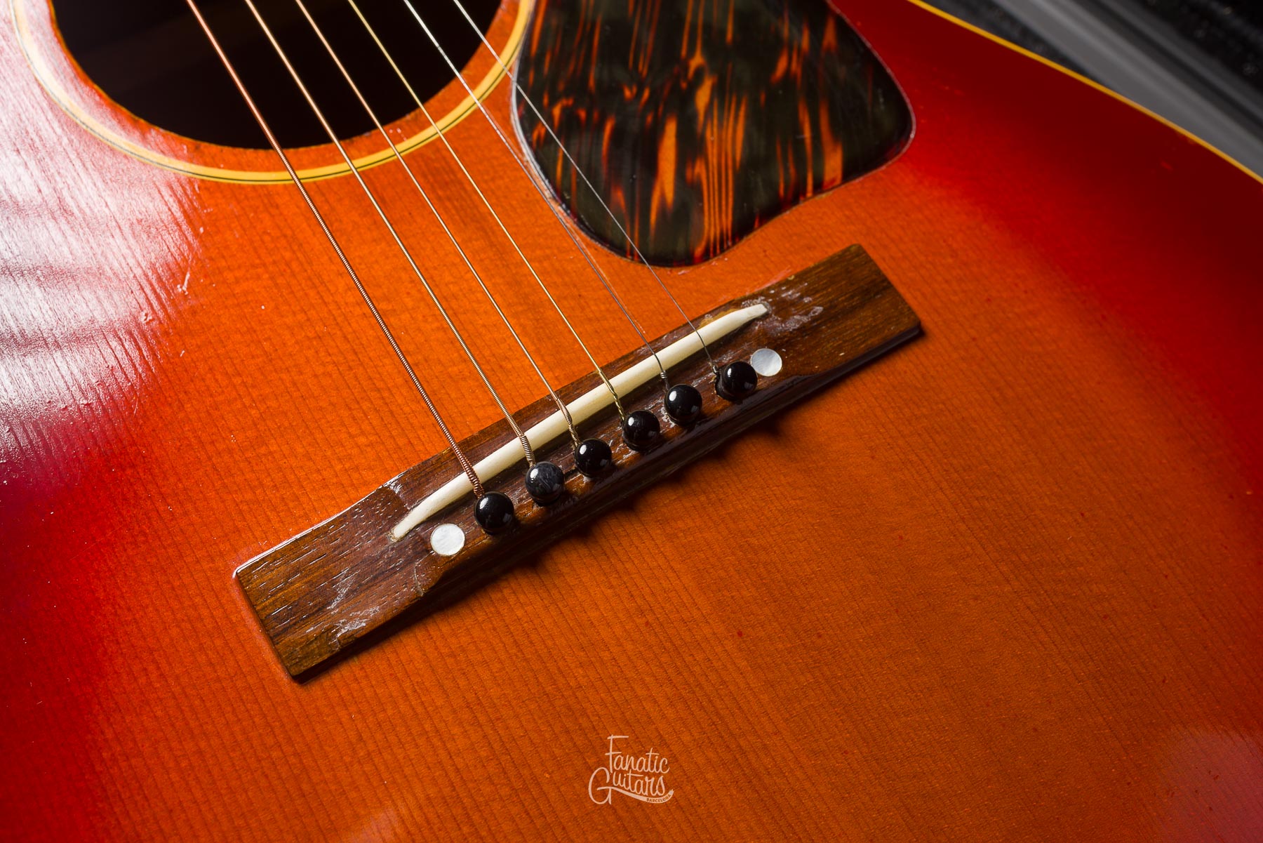 Gibson LG-1 1951 - Sunburst #6563 Segunda Mano