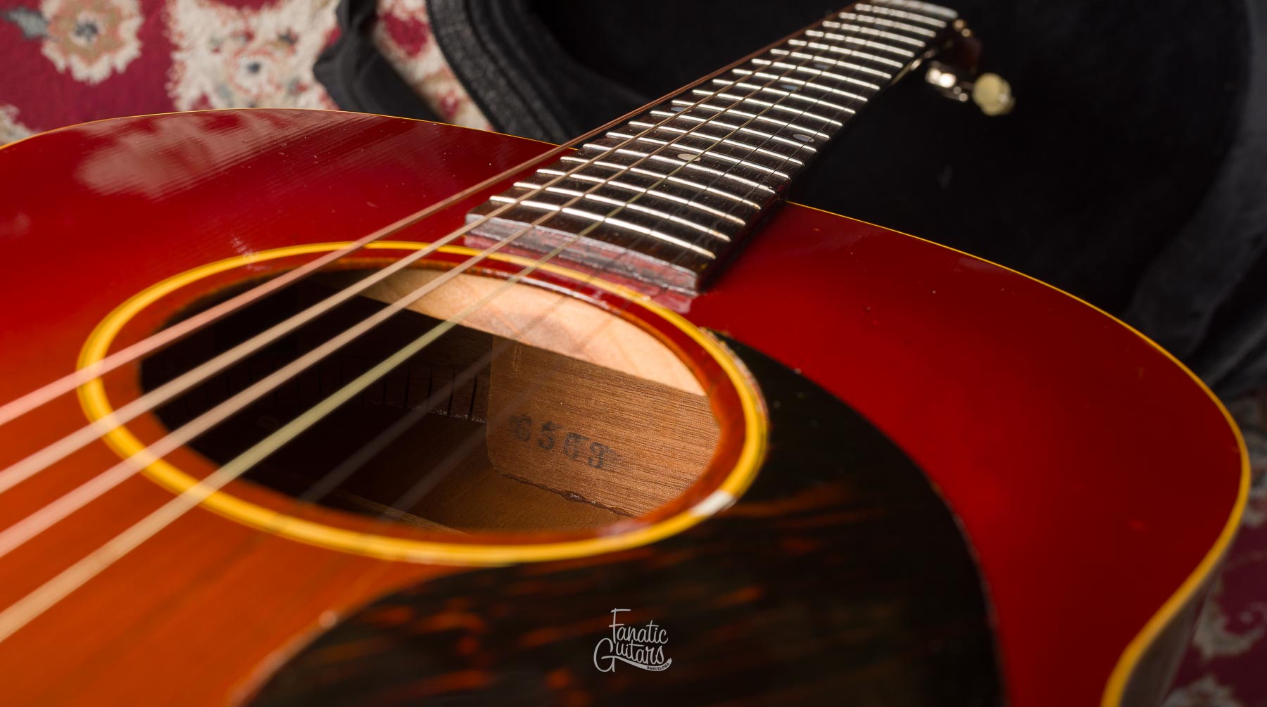 Gibson LG-1 1951 - Sunburst #6563 Segunda Mano