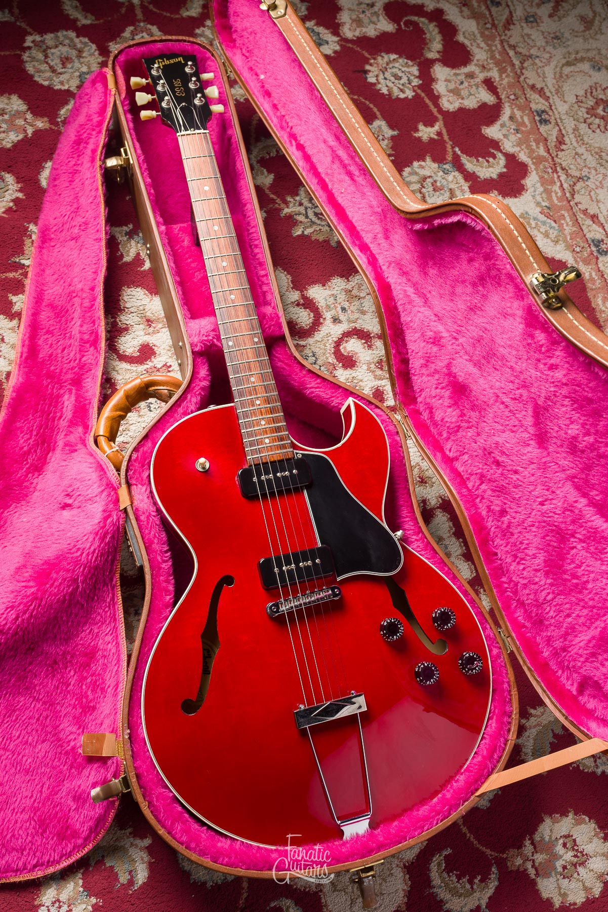 Gibson ES-135 1992 - Cherry #92802457 Segunda Mano