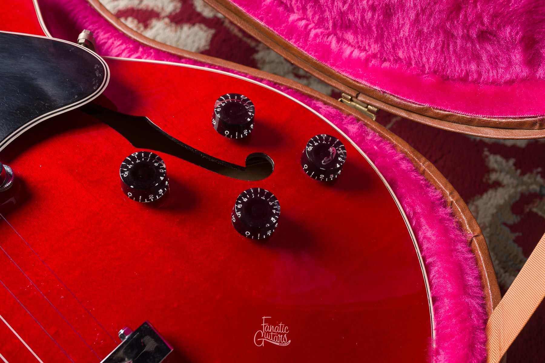 Gibson ES-135 1992 - Cherry #92802457 Segunda Mano