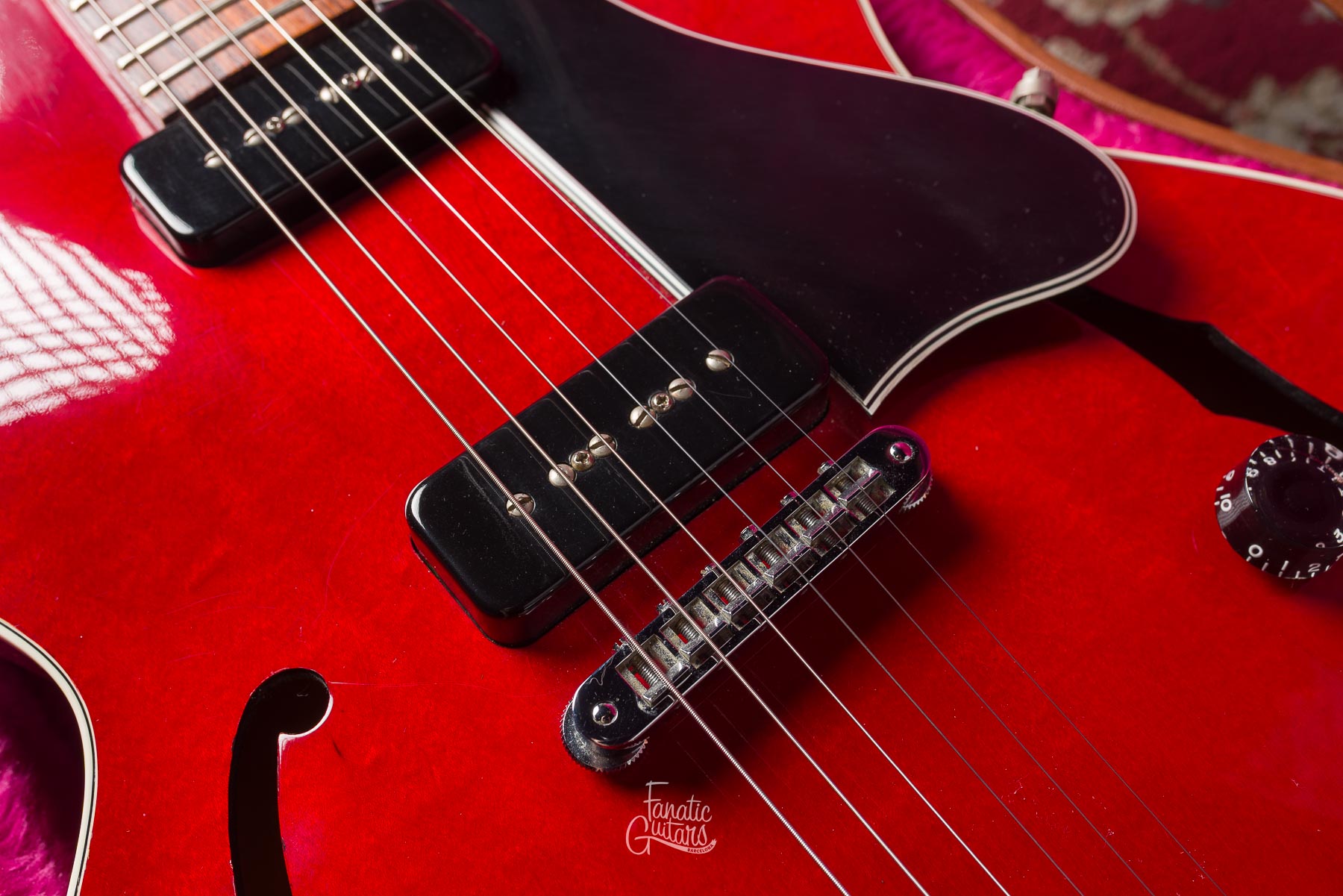 Gibson ES-135 1992 - Cherry #92802457 Segunda Mano