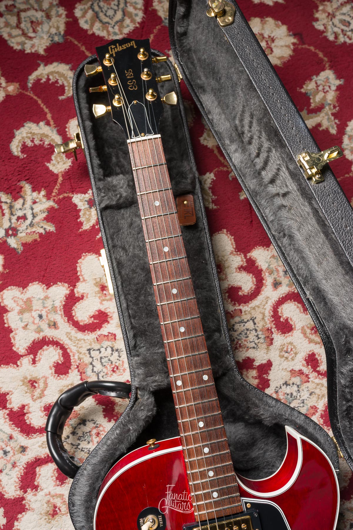 Gibson ES-135 Bigsby 2002 - Cherry #02032738 Segunda Mano