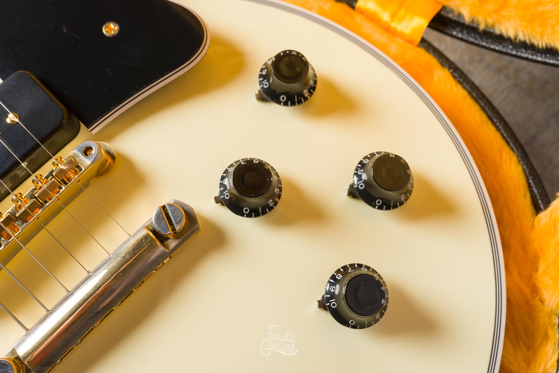 Gibson Custom Shop M2M Les Paul Custom 1954 Reissue VOS – Classic White