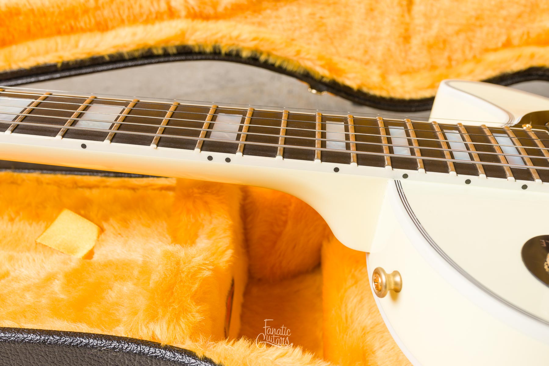 Gibson Custom Shop M2M Les Paul Custom 1954 Reissue VOS – Classic White