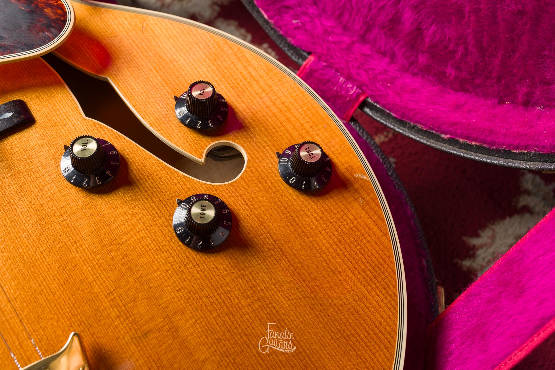 Gibson Byrdland 1976 - Natural #00101146 Segunda Mano