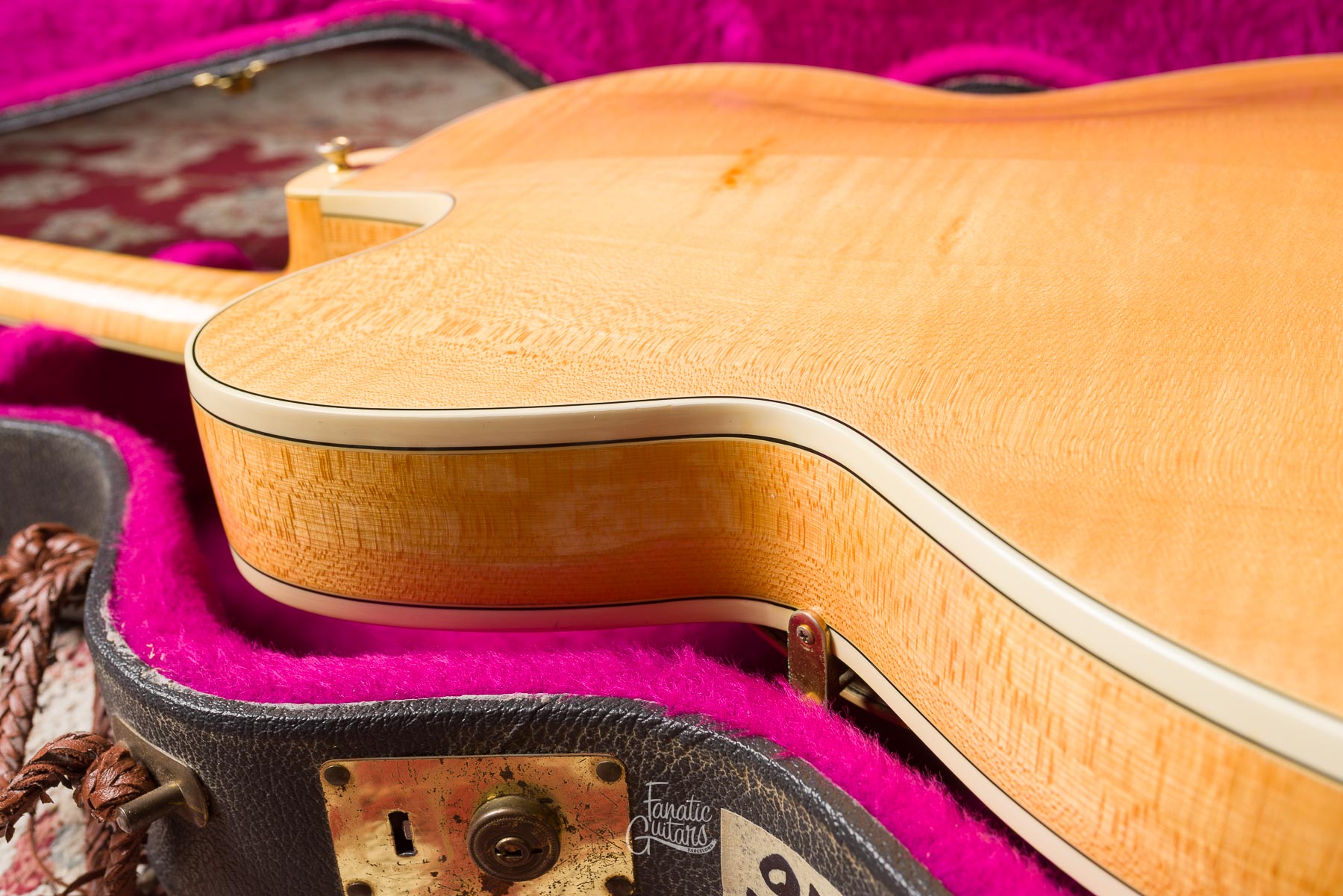 Gibson Byrdland 1976 - Natural #00101146 Segunda Mano