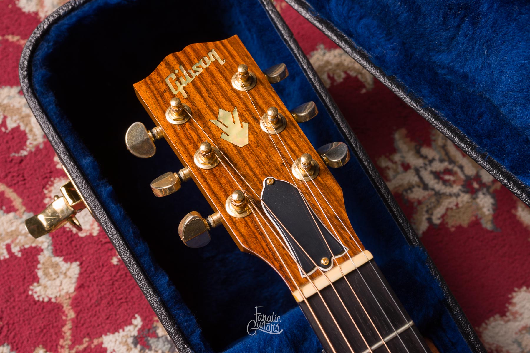 Gibson Dove Artist - Natural #03070008 Second Hand