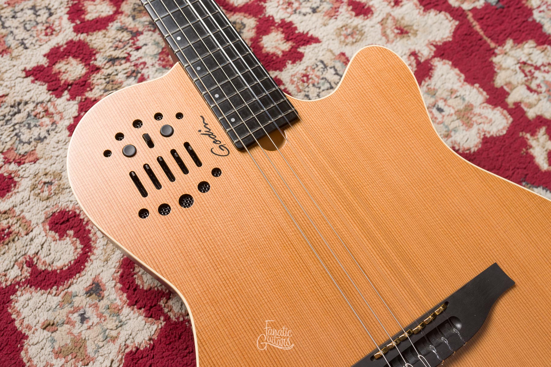 Godin Multiac ACS Slim SA Nylon - Natural #19493106 Segunda Mano