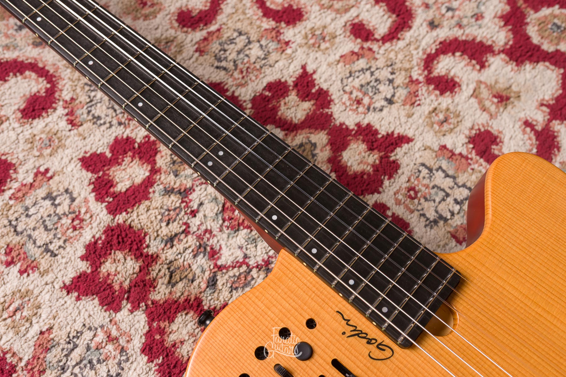 Godin Multiac ACS Slim SA Nylon - Natural #17483129 Segunda Mano