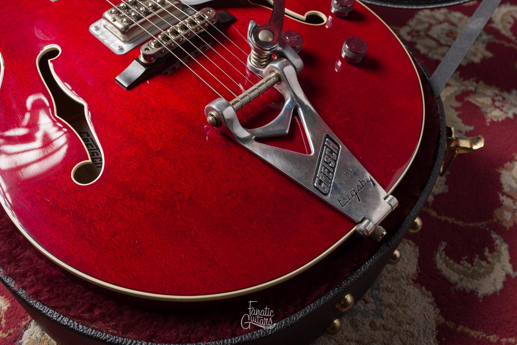 Gretsch G6119 Chet Atkins Tennessee Rose #JT10010120 Segunda Mano