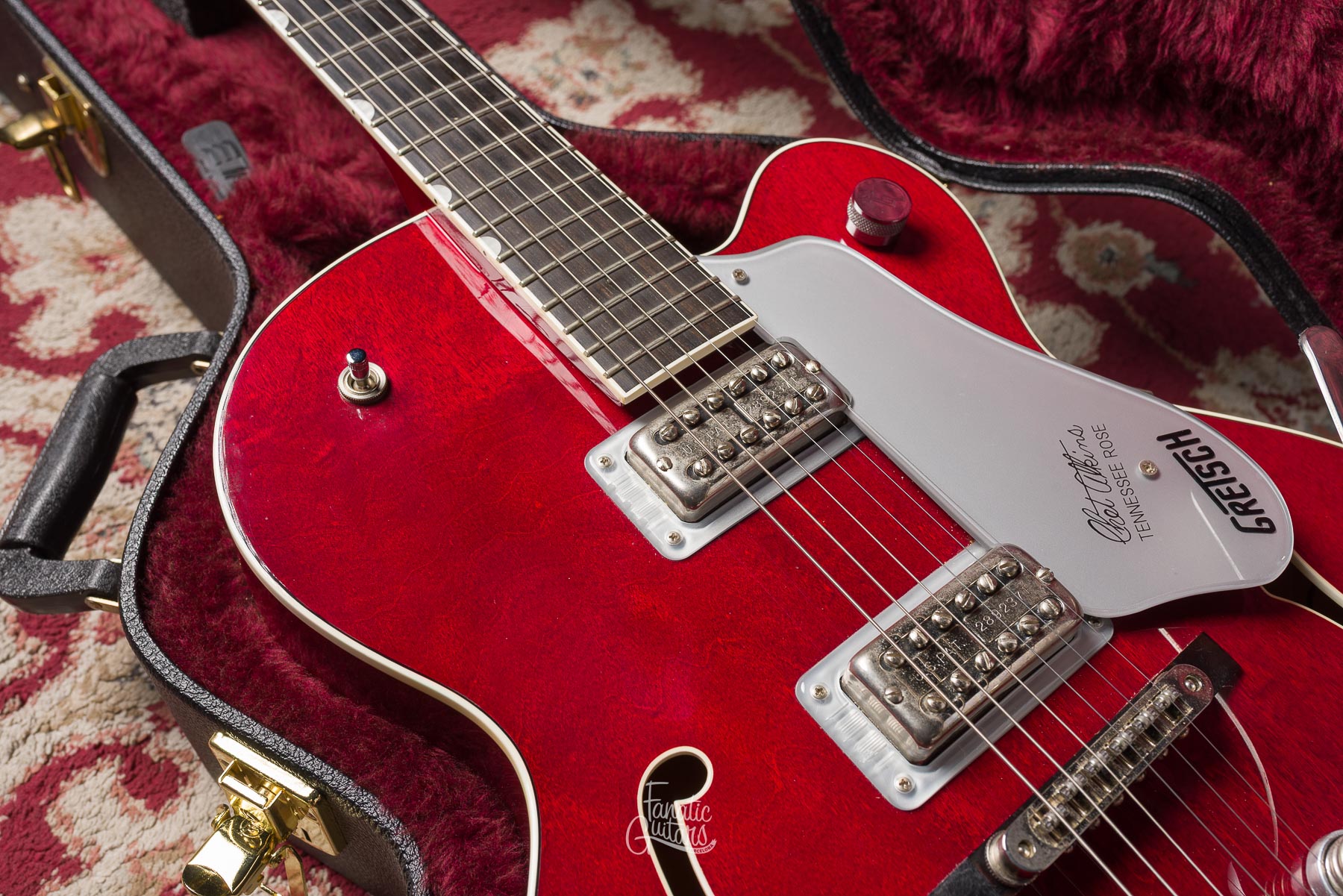 Gretsch G6119 Chet Atkins Tennessee Rose #JT10010120 Segunda Mano