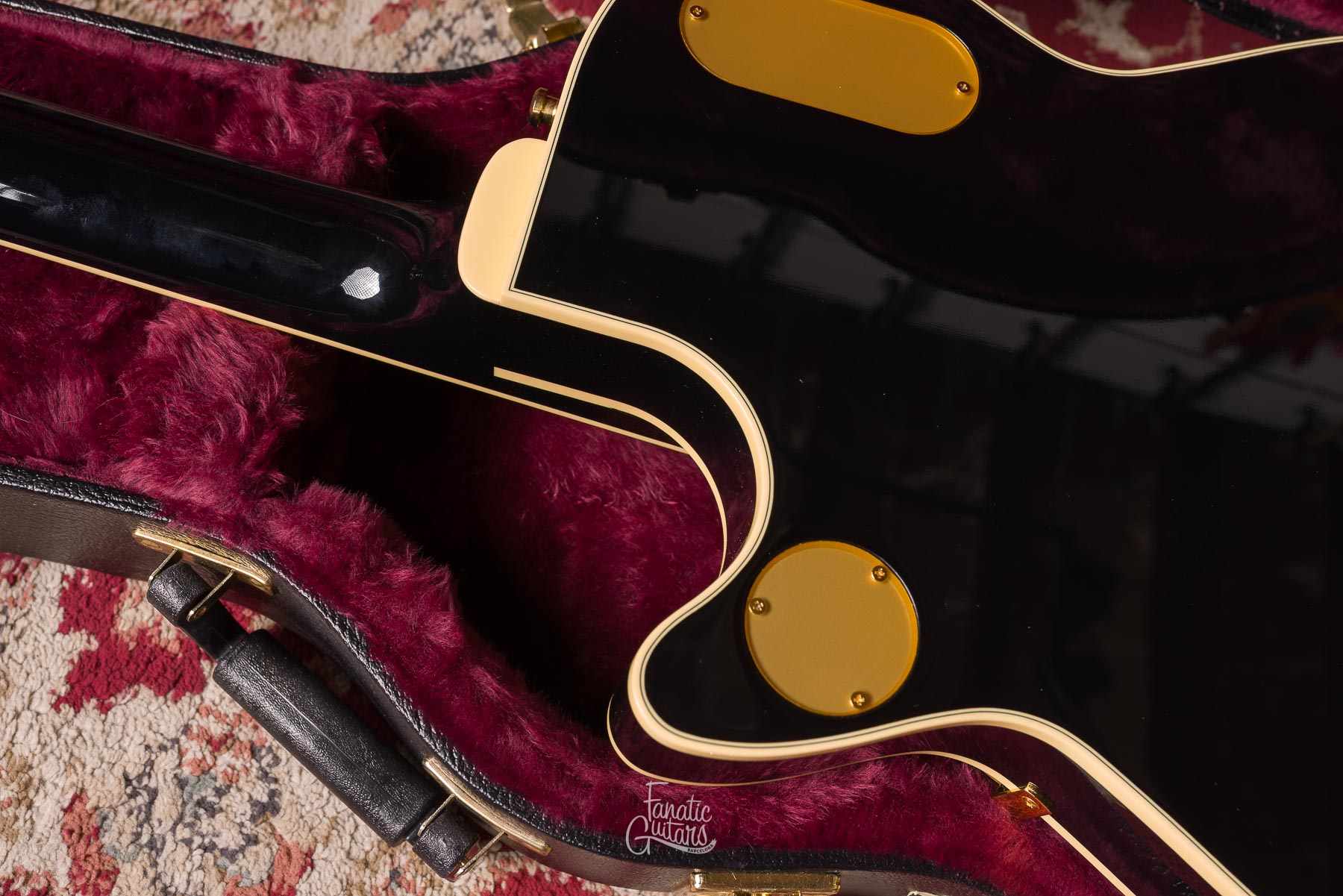 Gretsch G6134TG Limited Edition Paisley Penguin - Black #JT23041332 Second Hand