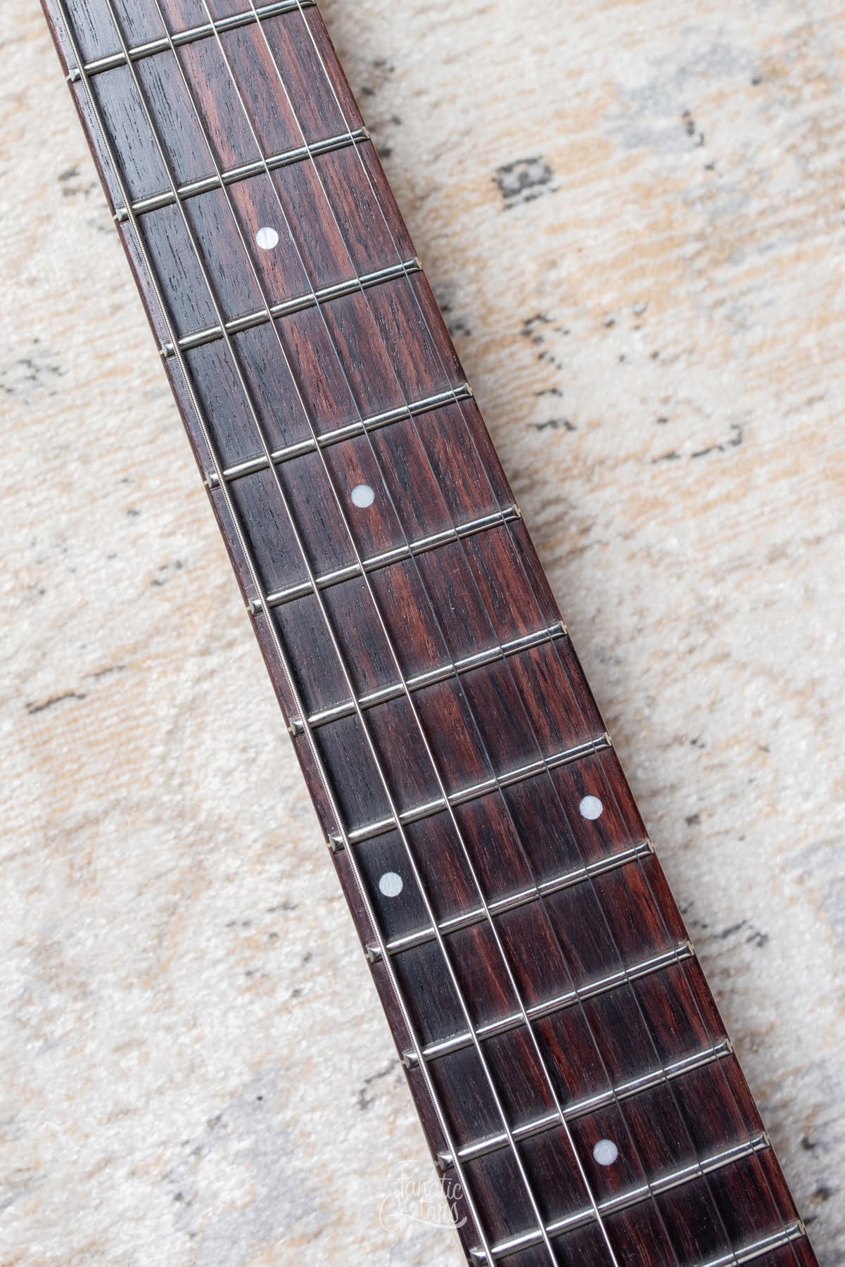 Harmony Guitars Standard Silhouette w/ Bigsby - Burgundy B-Stock
