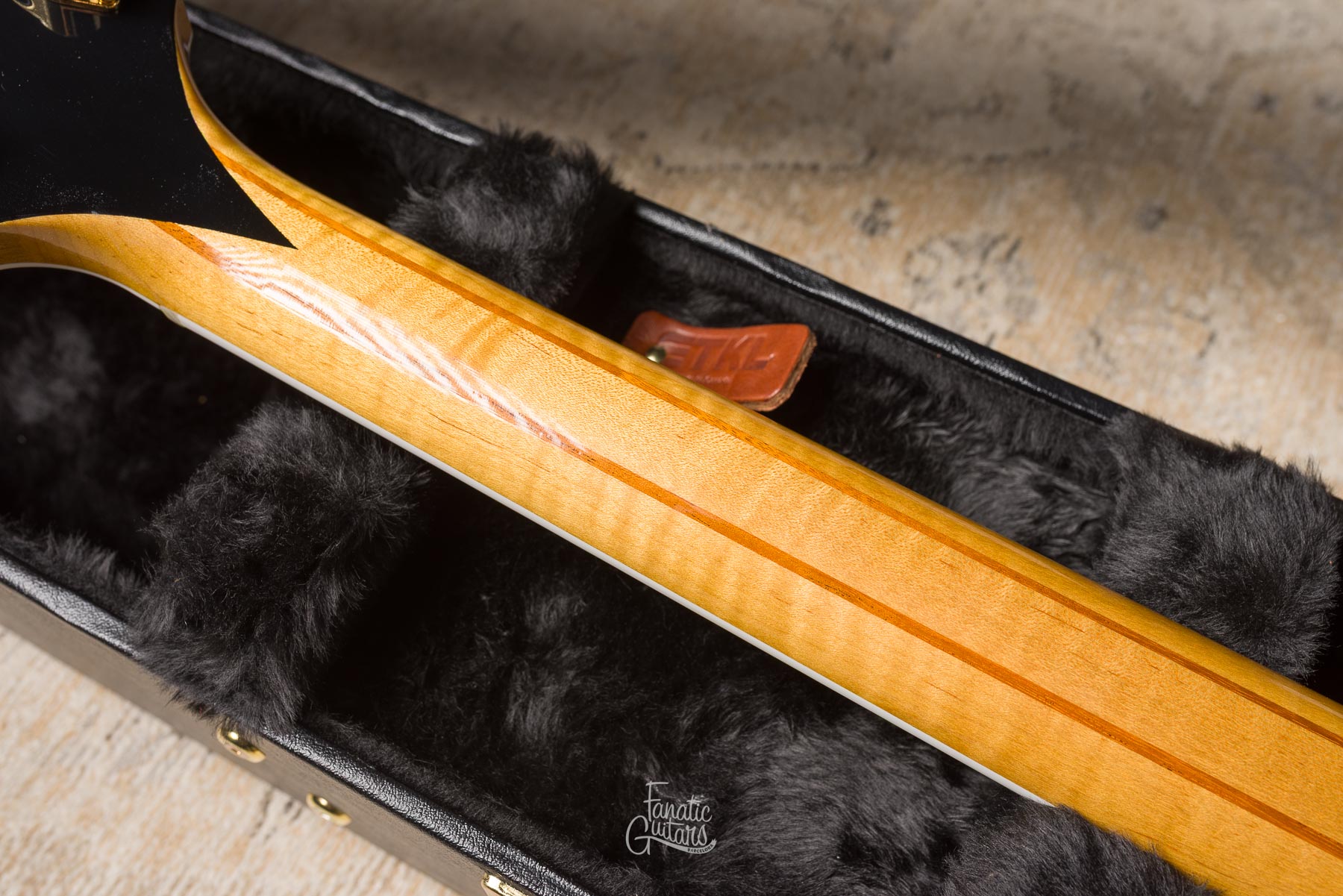 Heritage Standard Eagle Classic Hollow - Antique Natural #AP28001 Segunda Mano