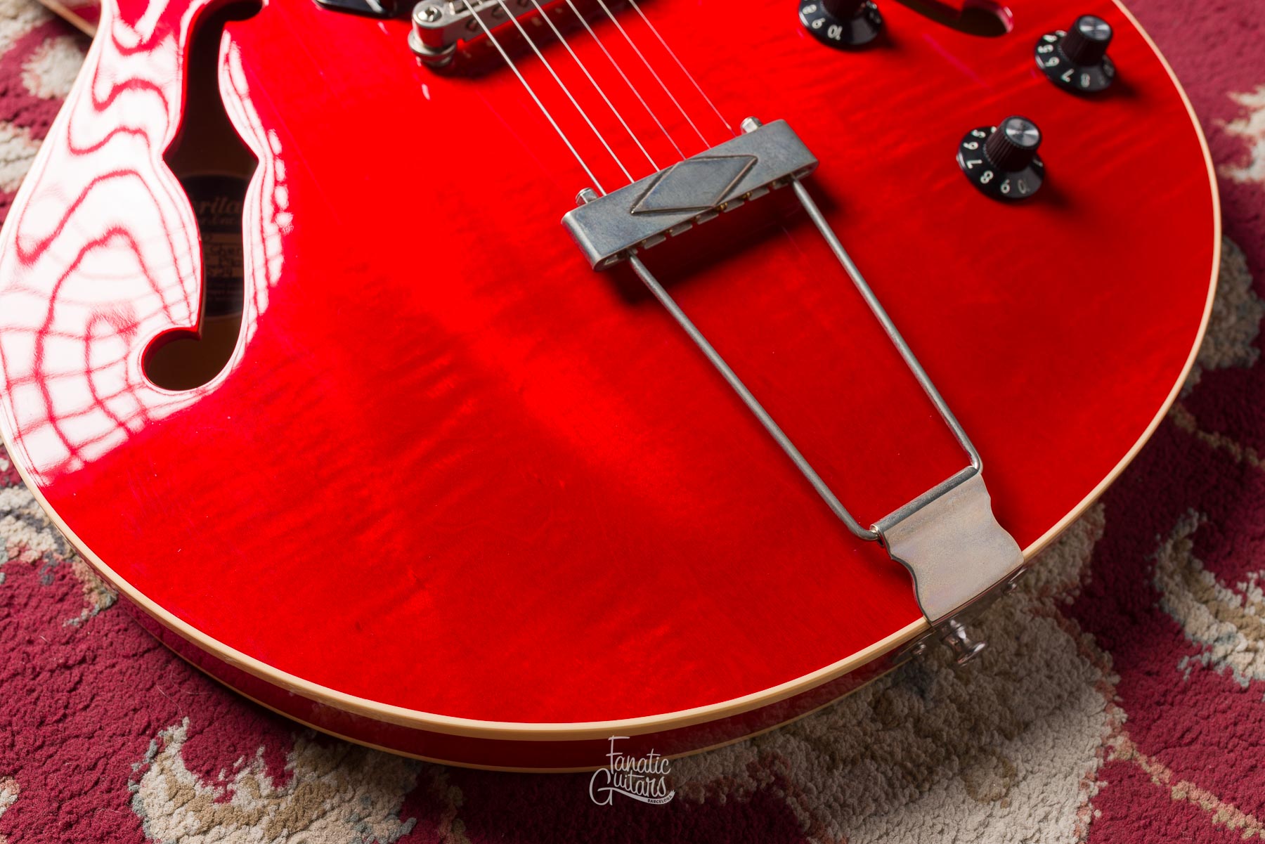 Heritage Standard H-530 Hollow - Trans Cherry #AI24524 Segunda Mano