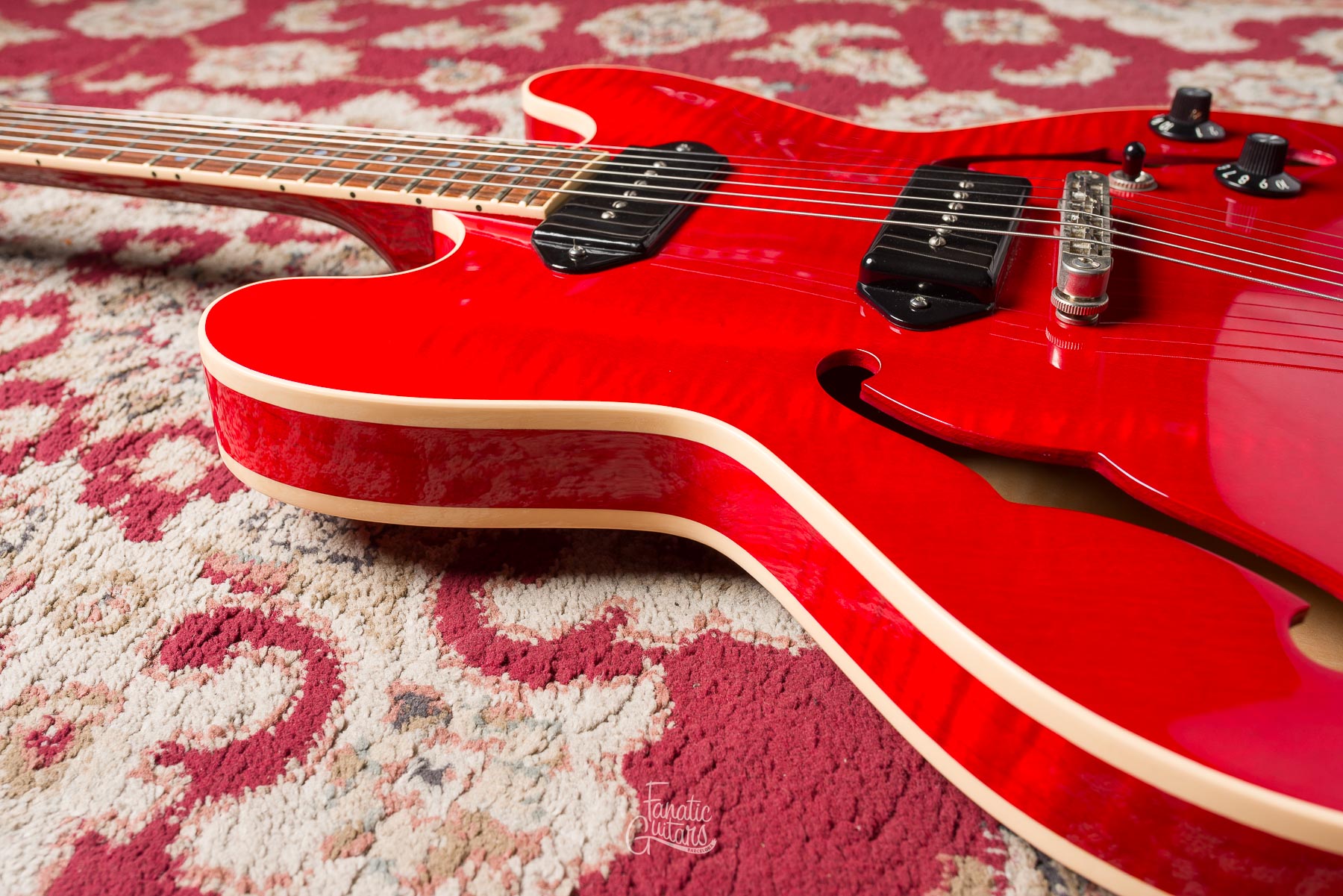 Heritage Standard H-530 Hollow - Trans Cherry #AI24524 Segunda Mano