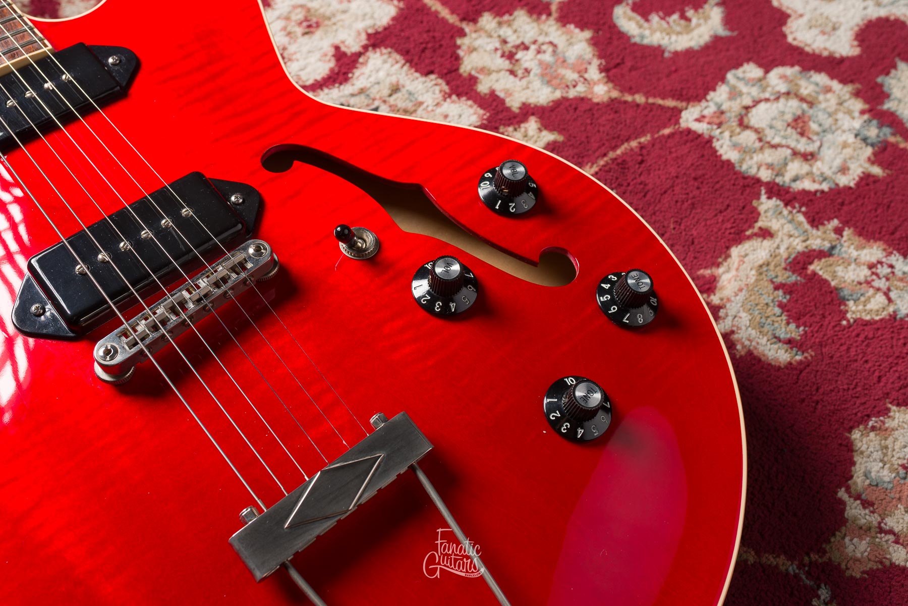 Heritage Standard H-530 Hollow - Trans Cherry #AI24524 Segunda Mano