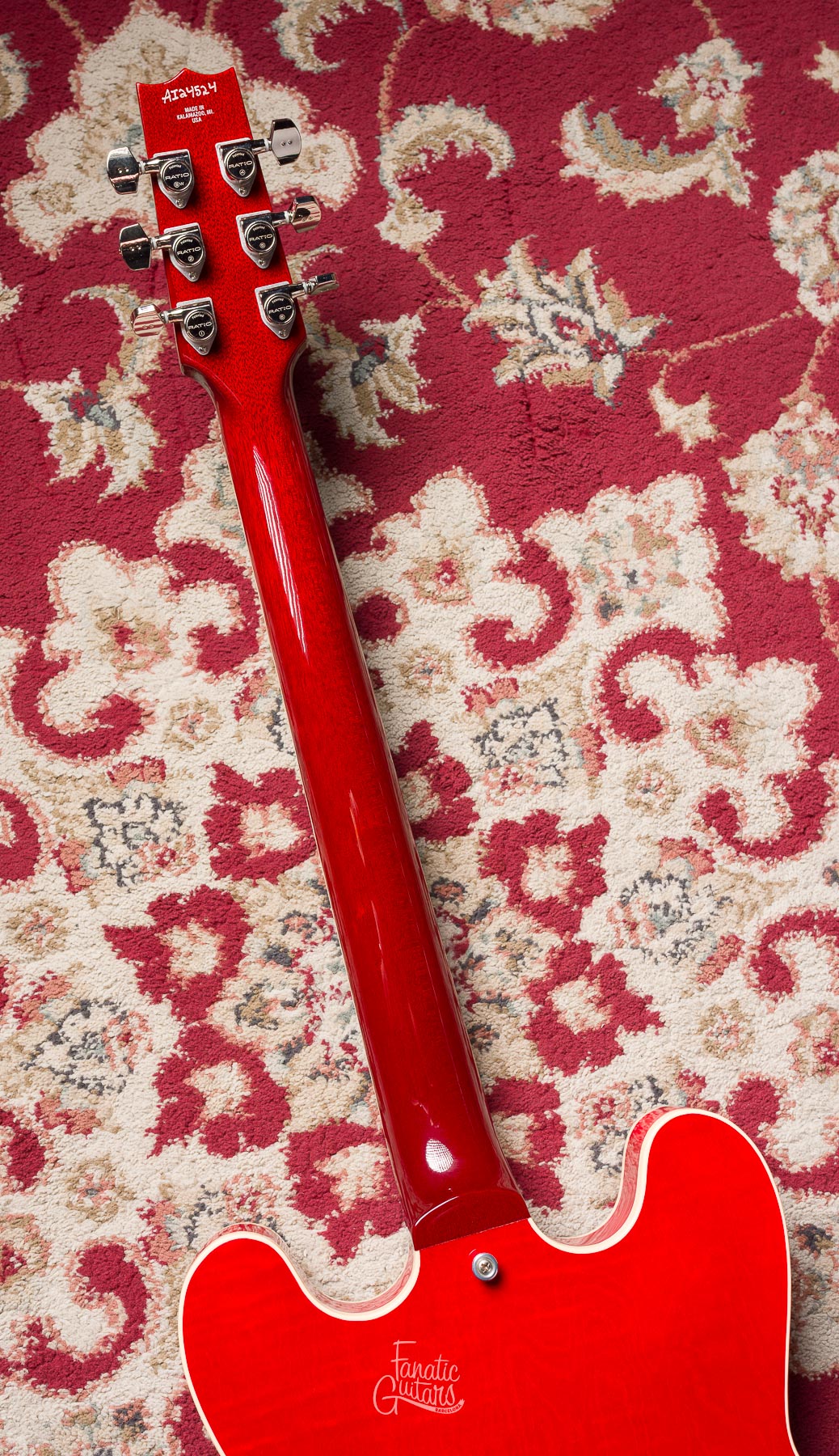 Heritage Standard H-530 Hollow - Trans Cherry #AI24524 Segunda Mano