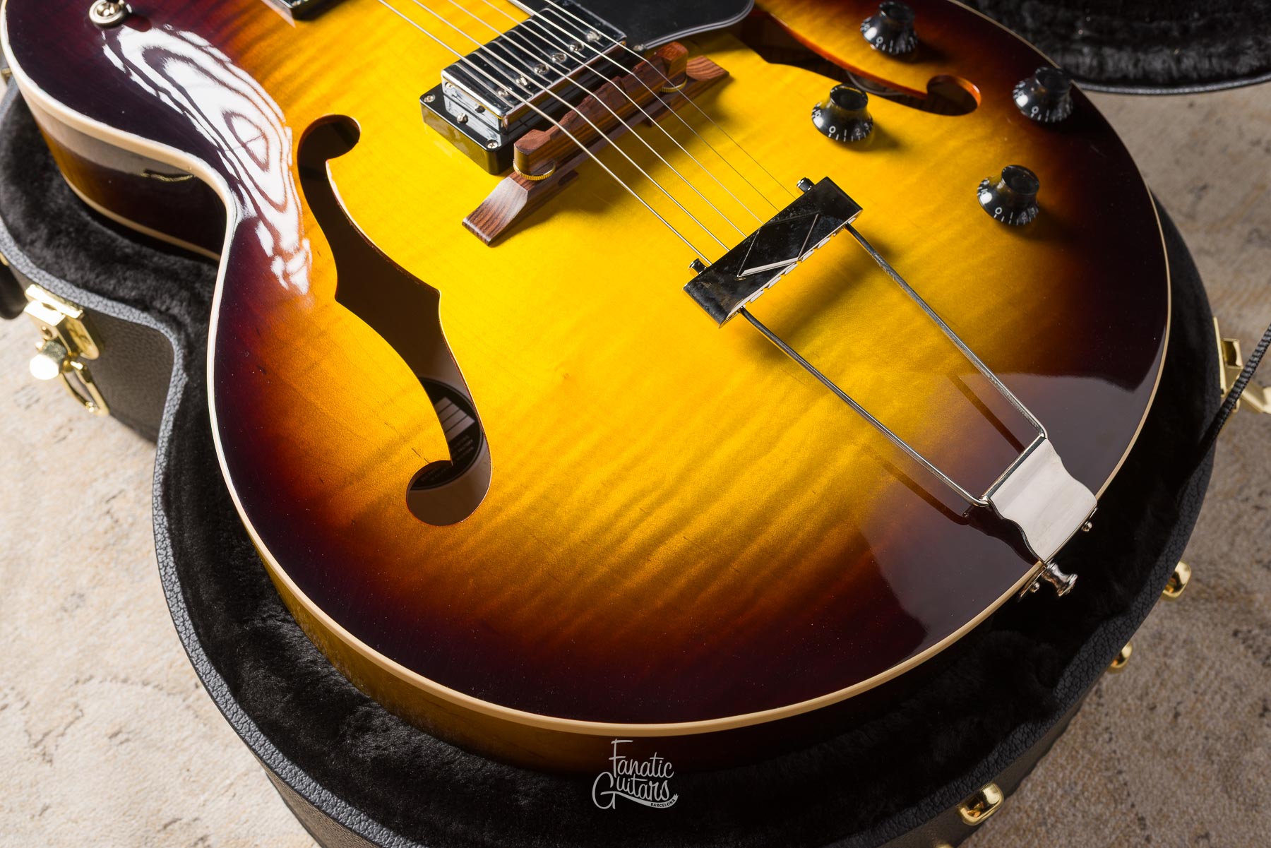 Heritage Standard H-575 Hollow - Original Sunburst #1241261