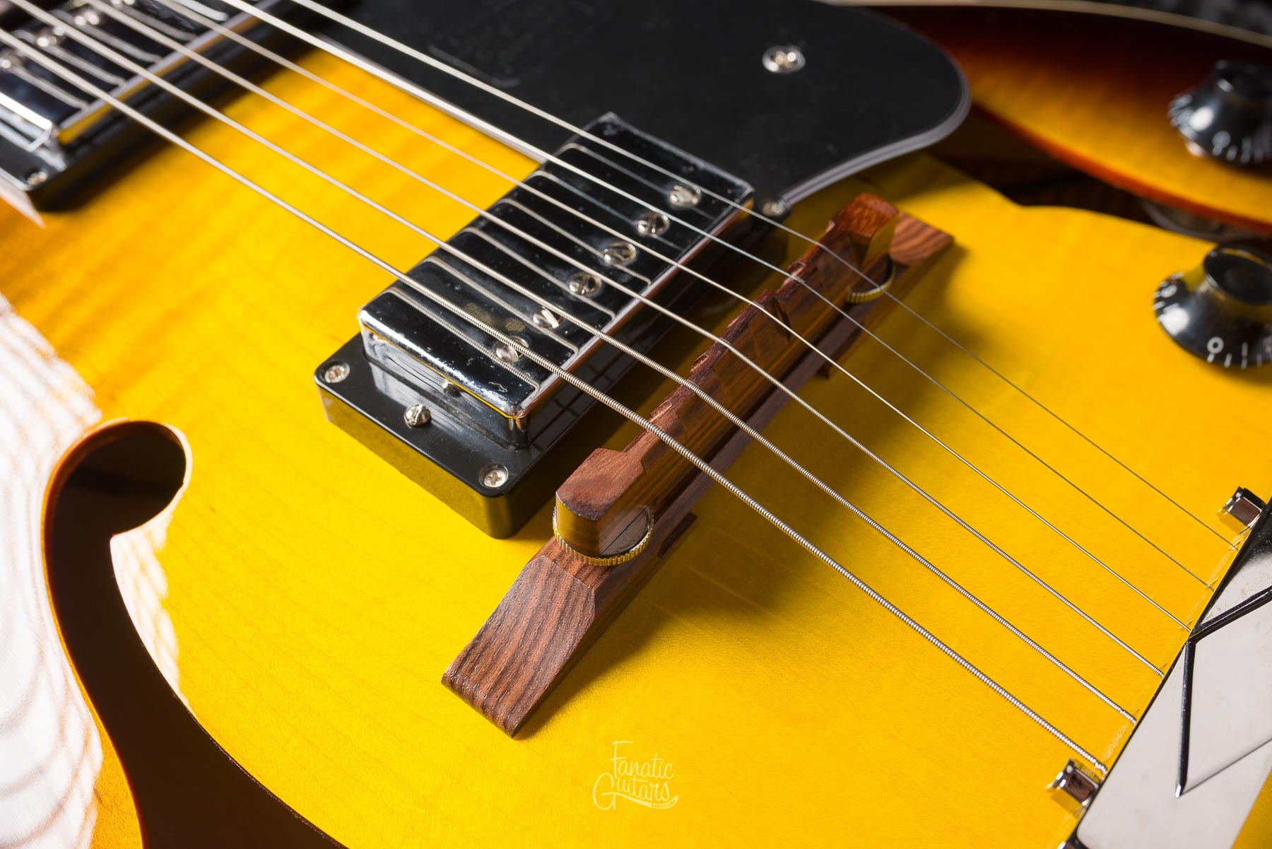 Heritage Standard H-575 Hollow - Original Sunburst #1241261