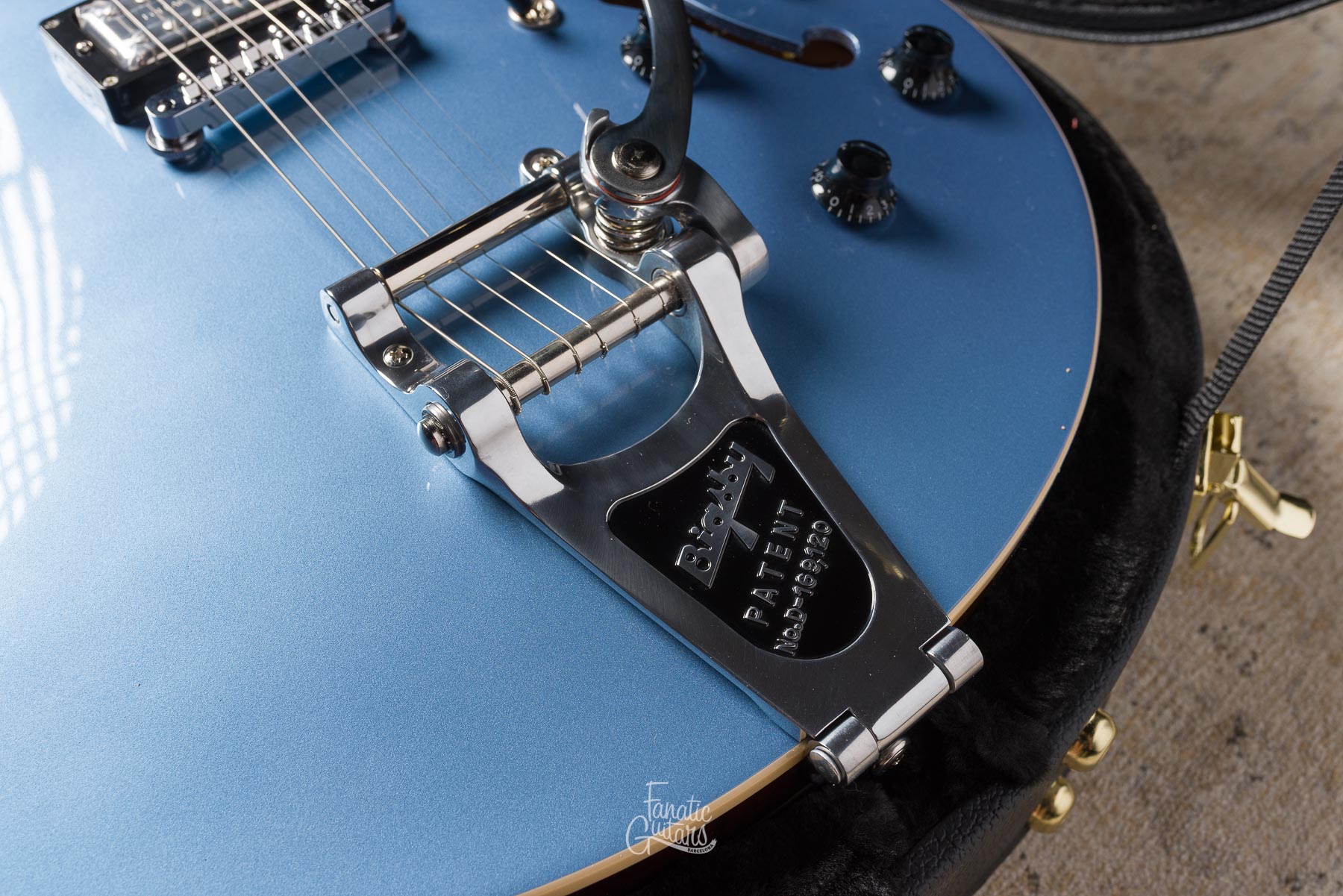 Heritage Guitars Standard H-535 Lollartron Bigsby - Pelham Blue #1250530