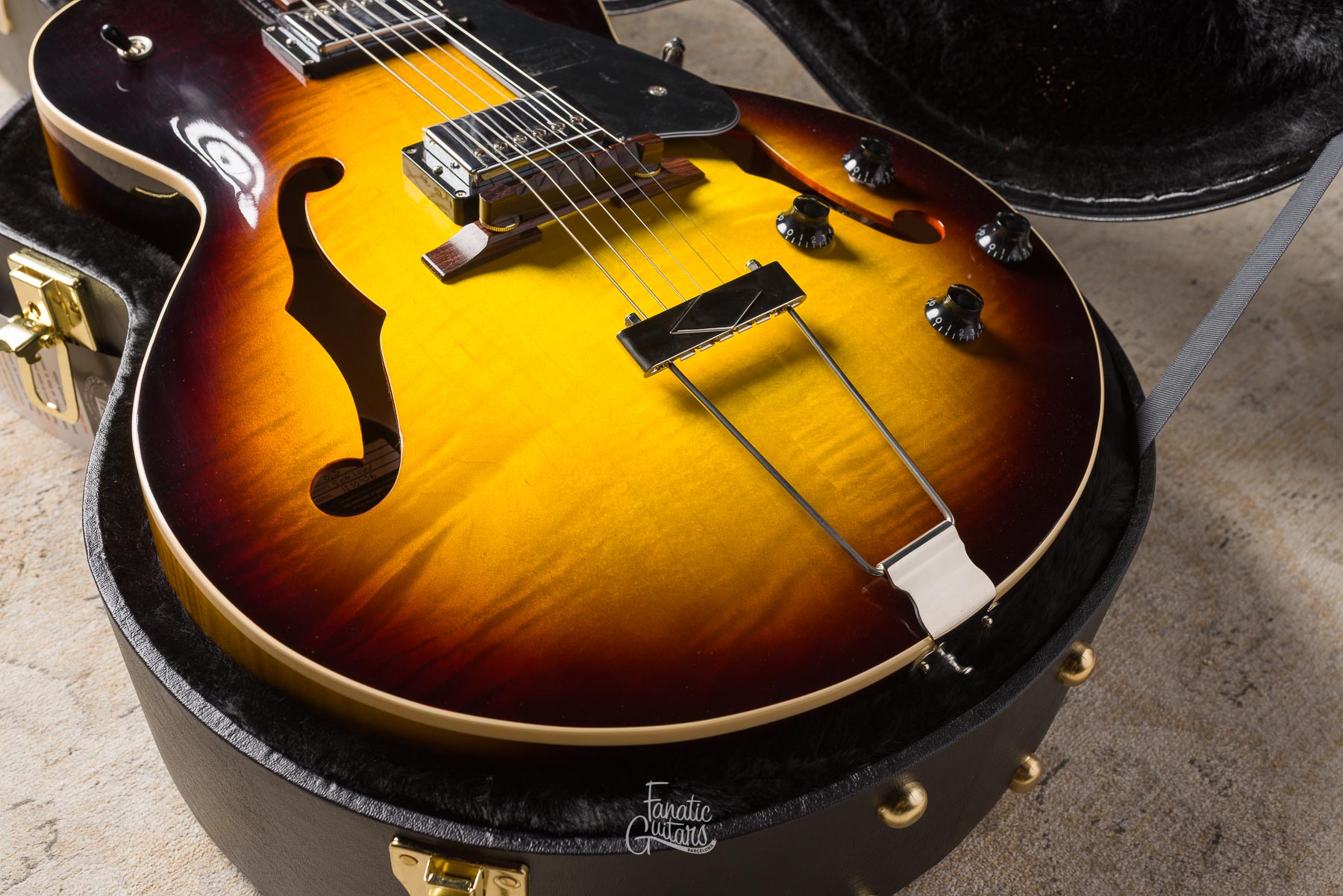 Heritage Standard H-575 Hollow - Original Sunburst #1250436