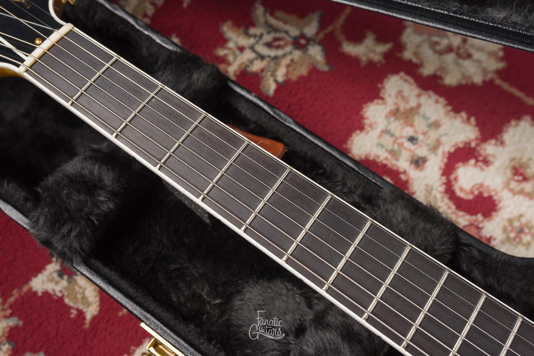 Heritage Standard Eagle Classic Hollow - Antique Natural #AP28001 Segunda Mano