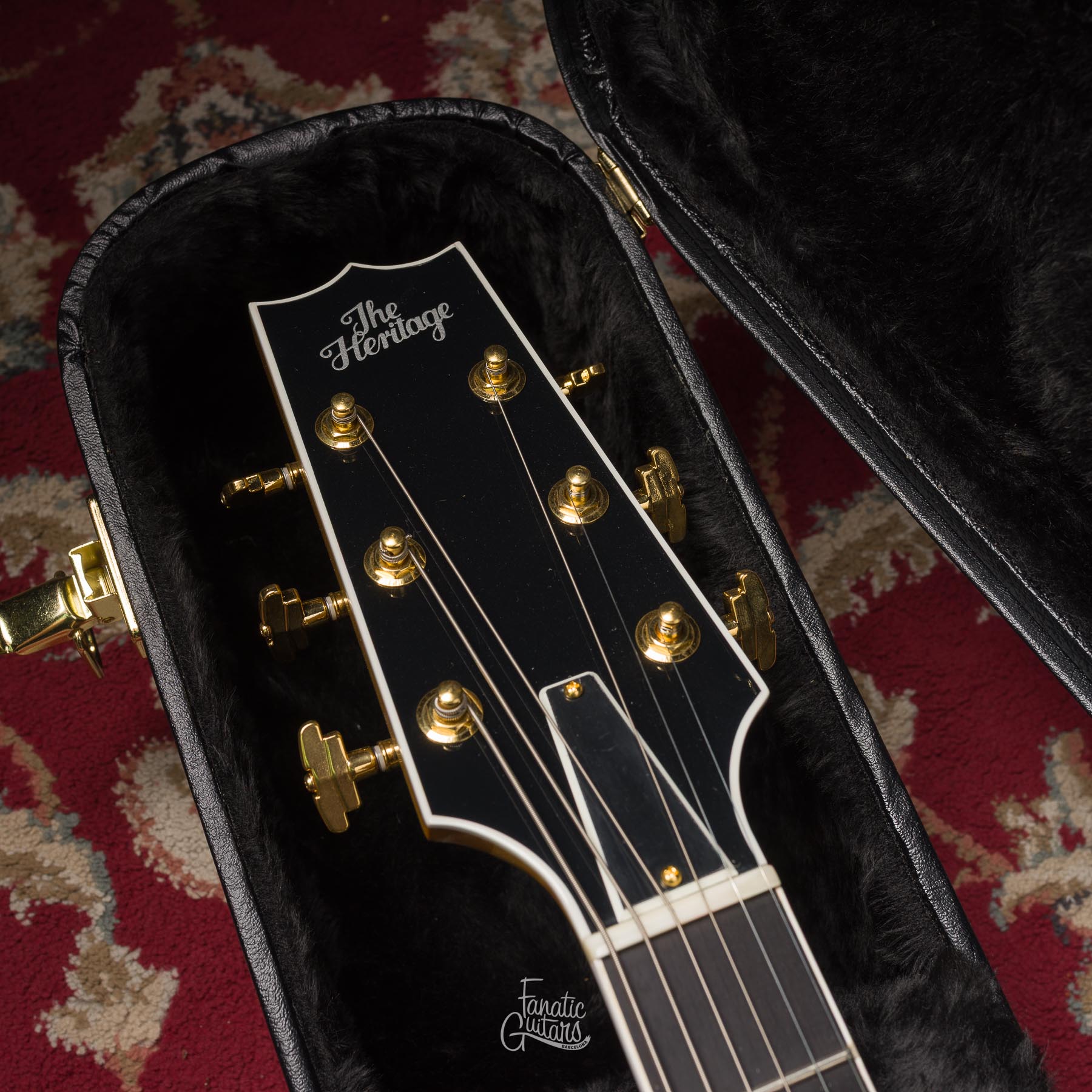 Heritage Standard Eagle Classic Hollow - Antique Natural #AP28001 Segunda Mano