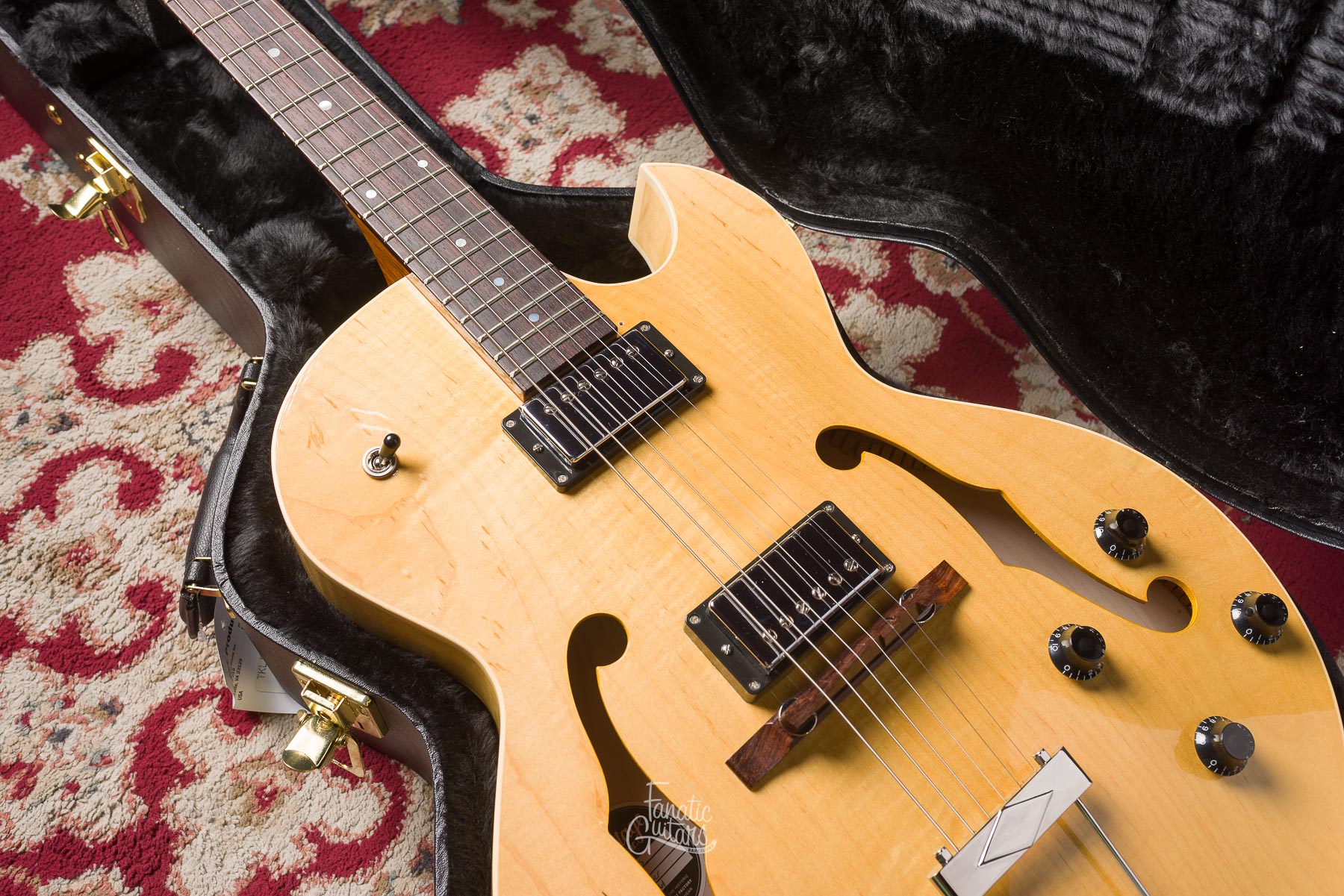 Heritage Standard H-575 Hollow - Antique Natural #1250561 Segunda Mano