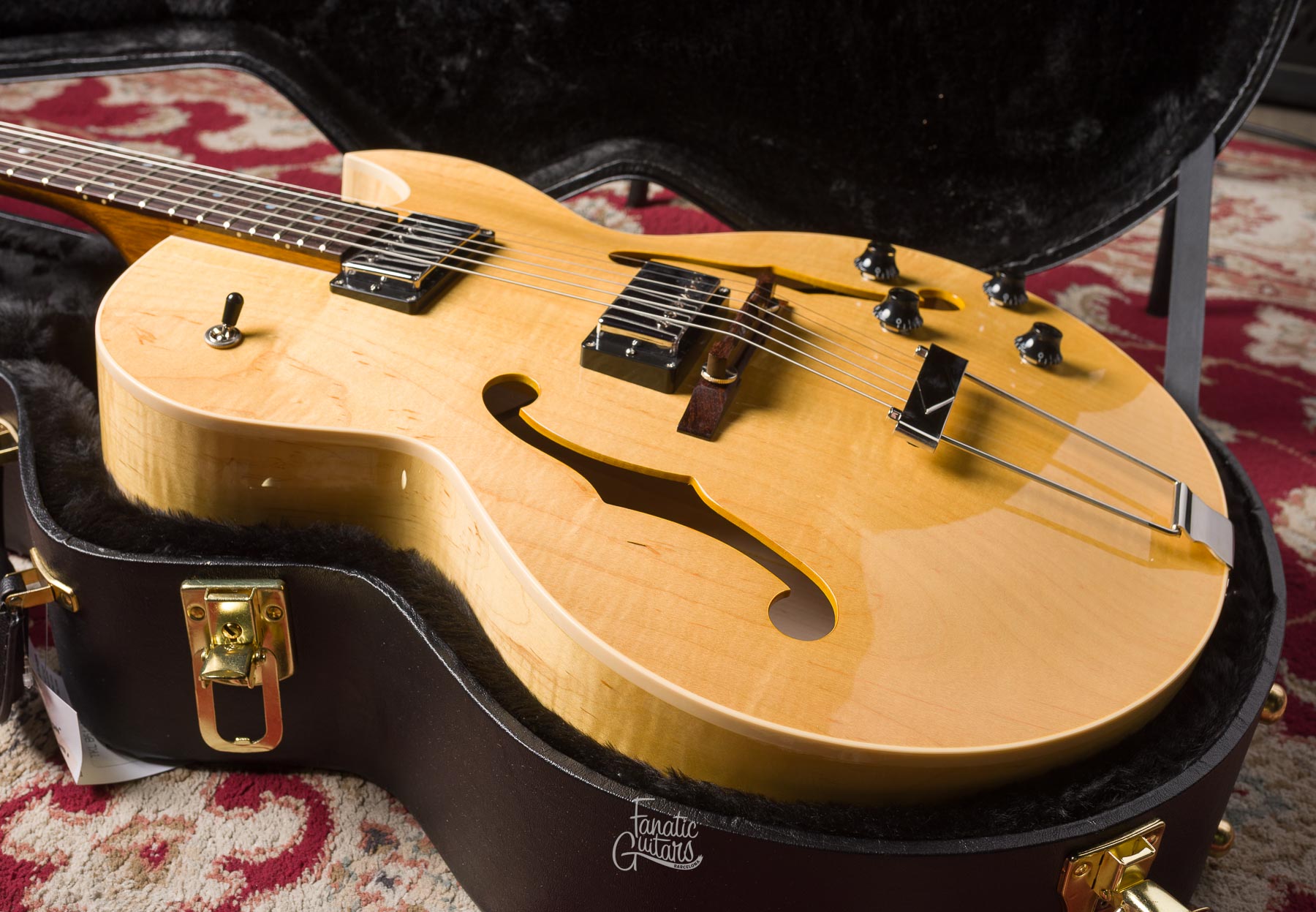 Heritage Standard H-575 Hollow - Antique Natural #1250561 Segunda Mano