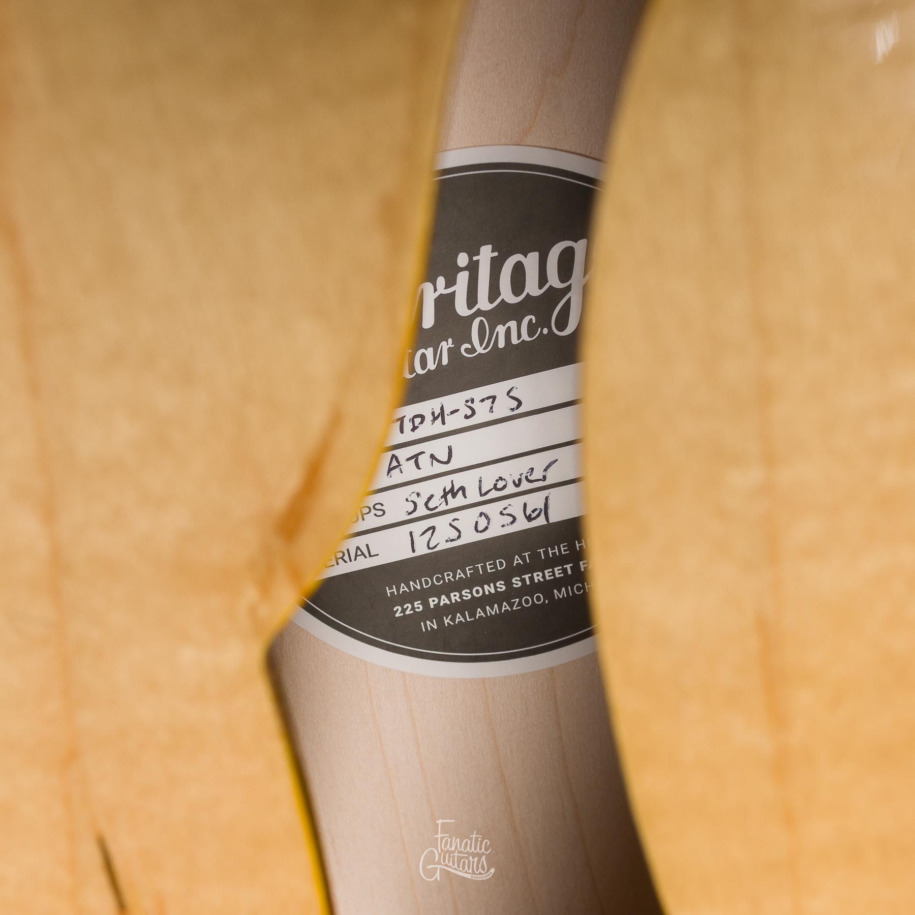 Heritage Standard H-575 Hollow - Antique Natural #1250561 Segunda Mano