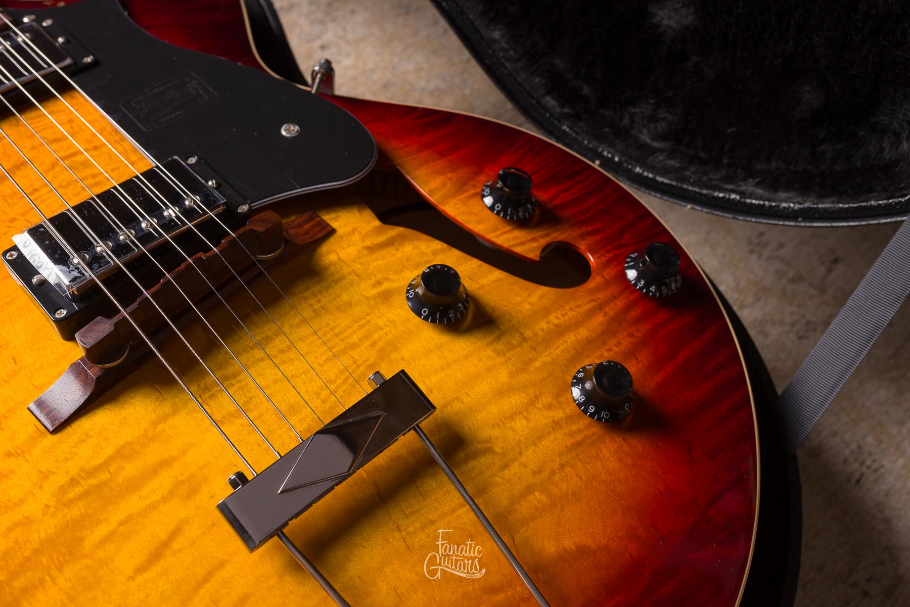 Heritage Standard H-575 Hollow - Vintage Wine Burst #1240812 B-Stock