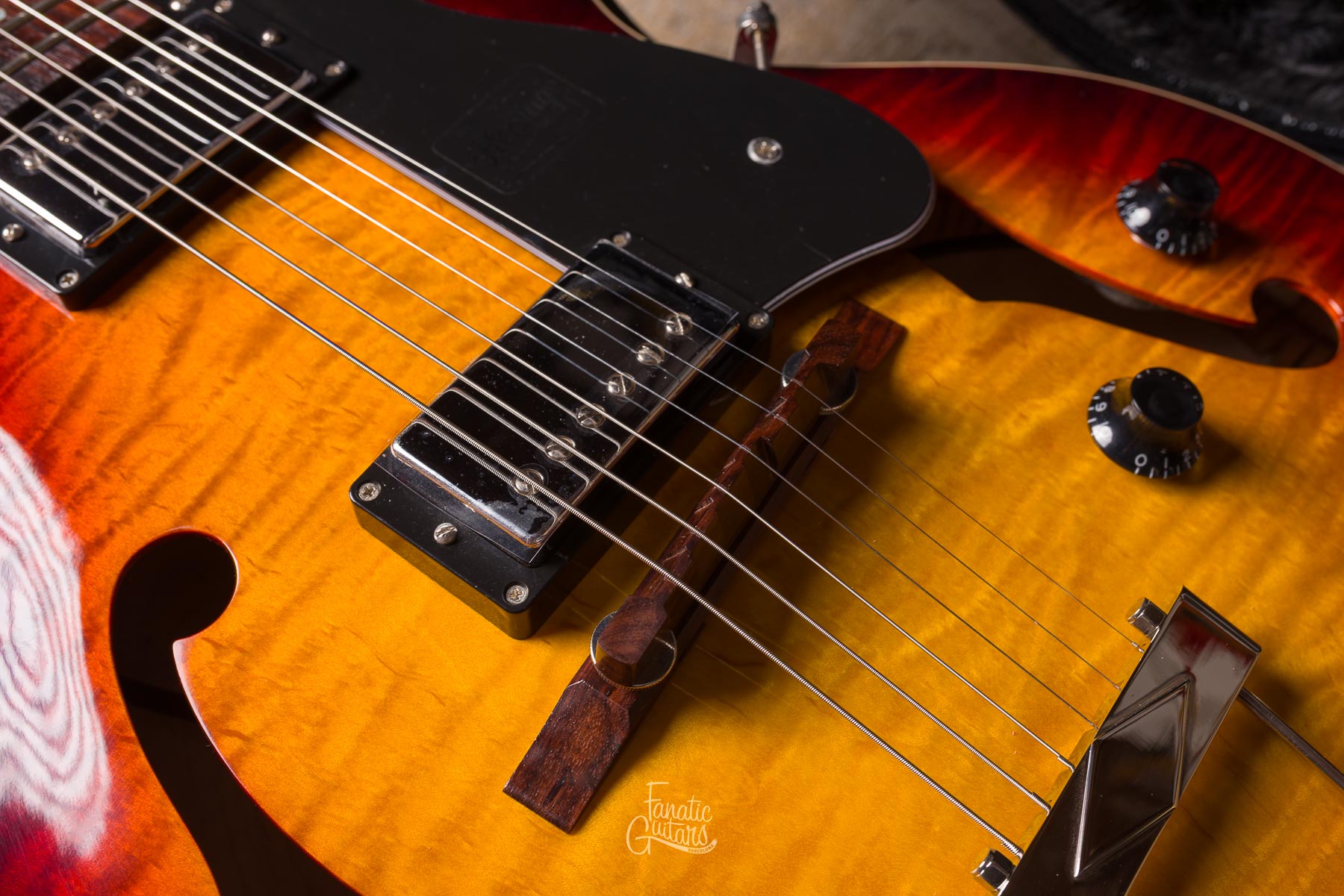 Heritage Standard H-575 Hollow - Vintage Wine Burst #1240812 B-Stock