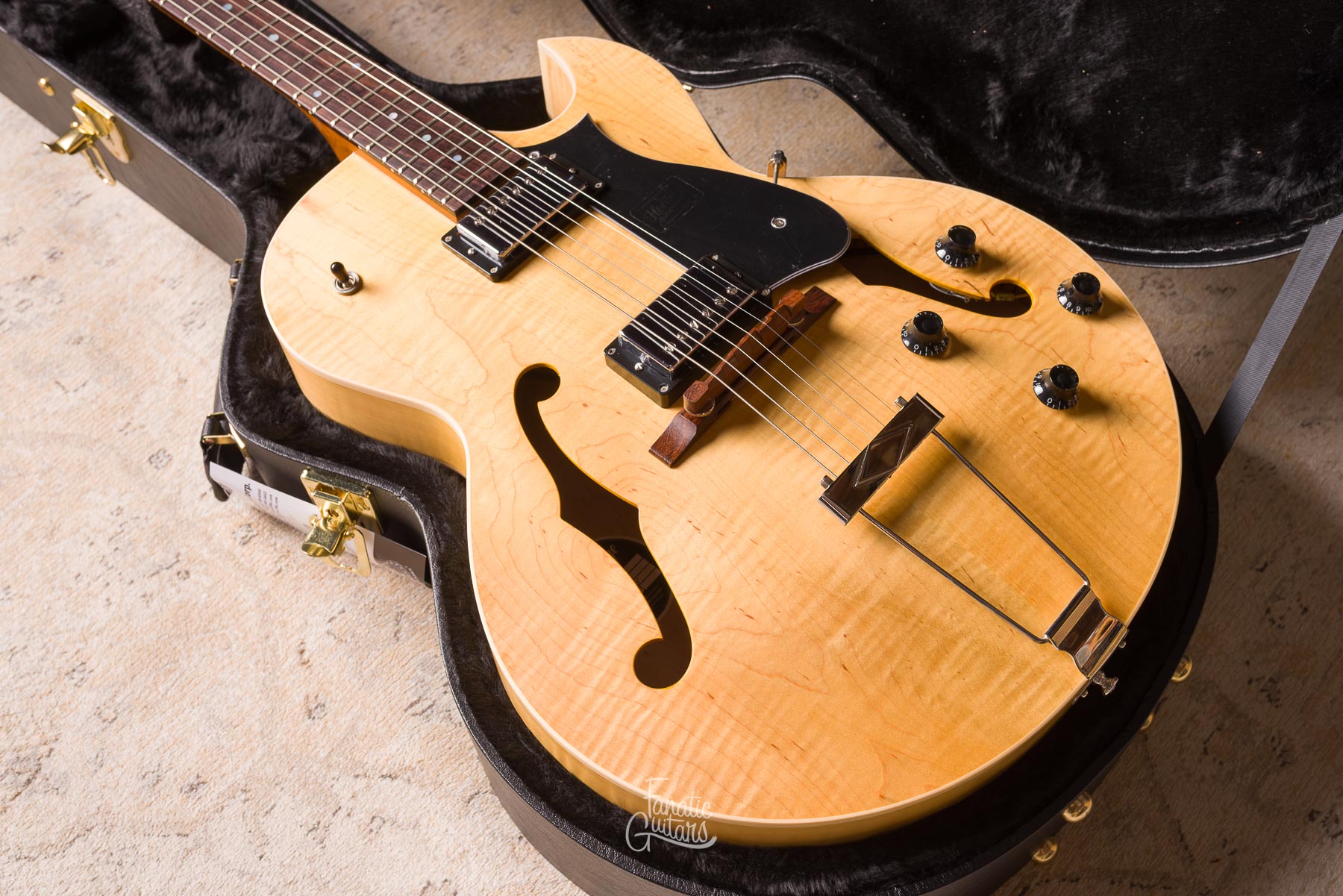 Heritage Standard H-575 Hollow - Antique Natural #1250643