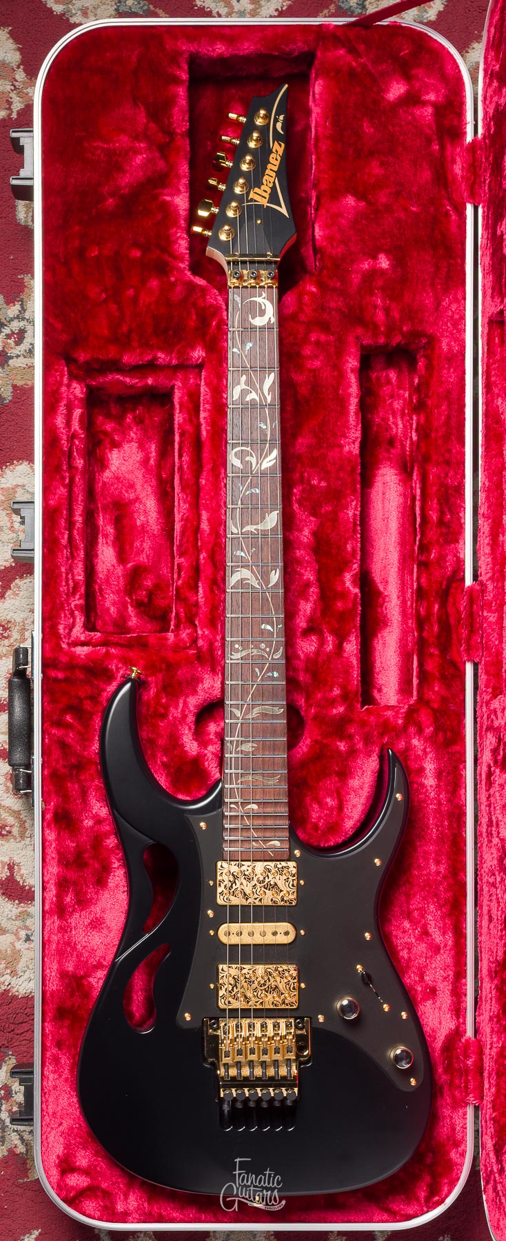 Ibanez Steve Vai PIA3761-XB - Onyx Black #F2318885 Segunda Mano