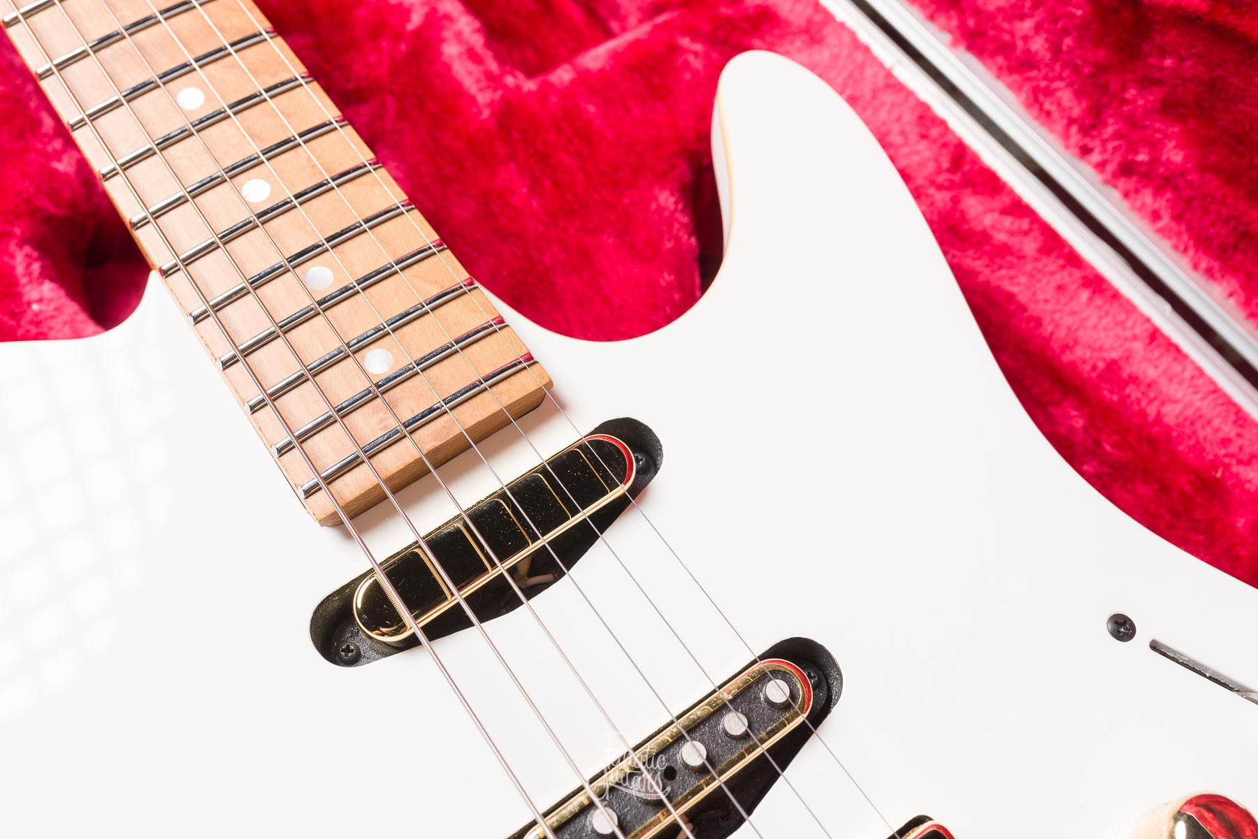 Ibanez LB1‑WH (Lari Basilio Signature) #F2330632 Second Hand