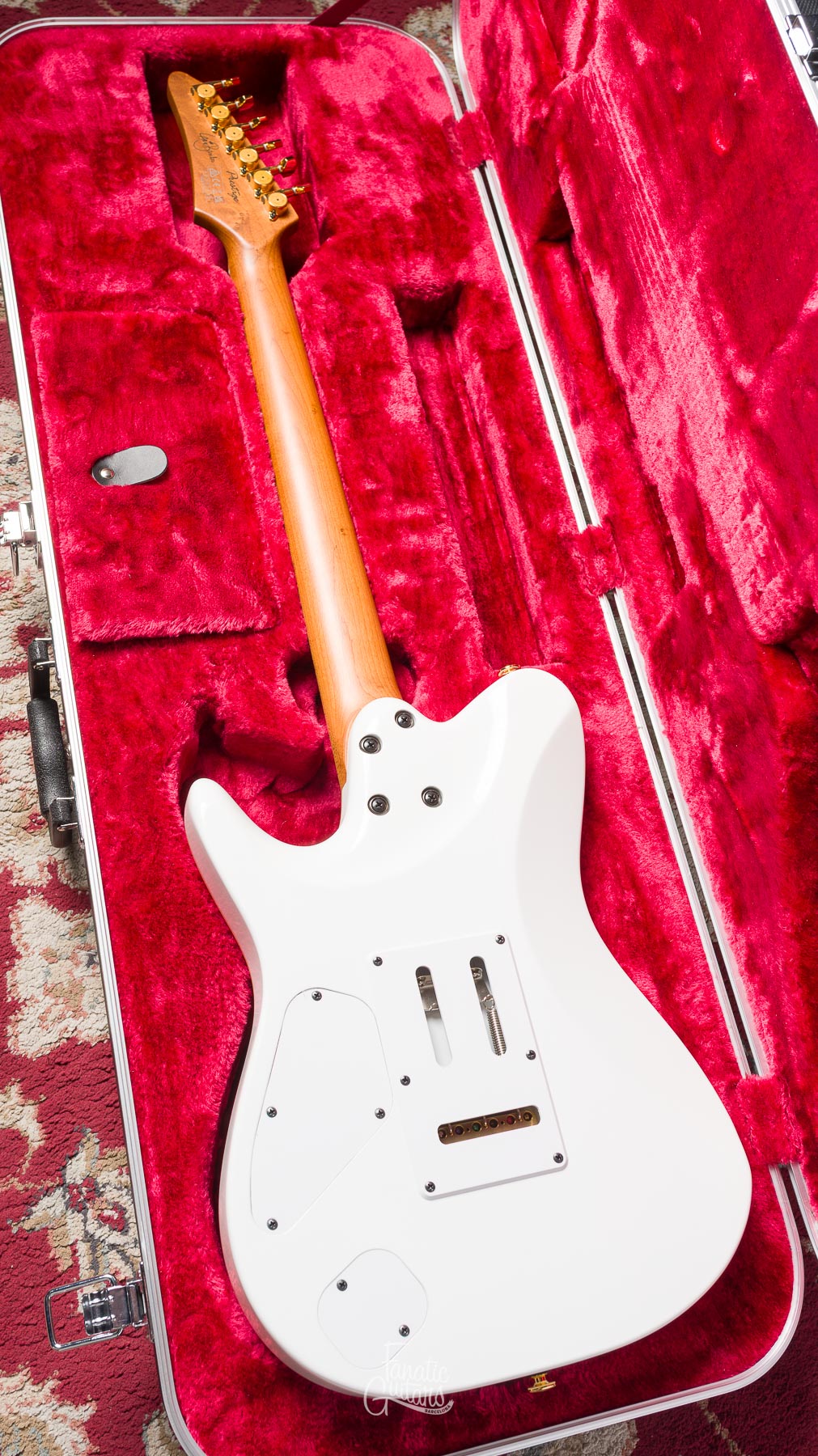 Ibanez LB1‑WH (Lari Basilio Signature) #F2330632 Second Hand