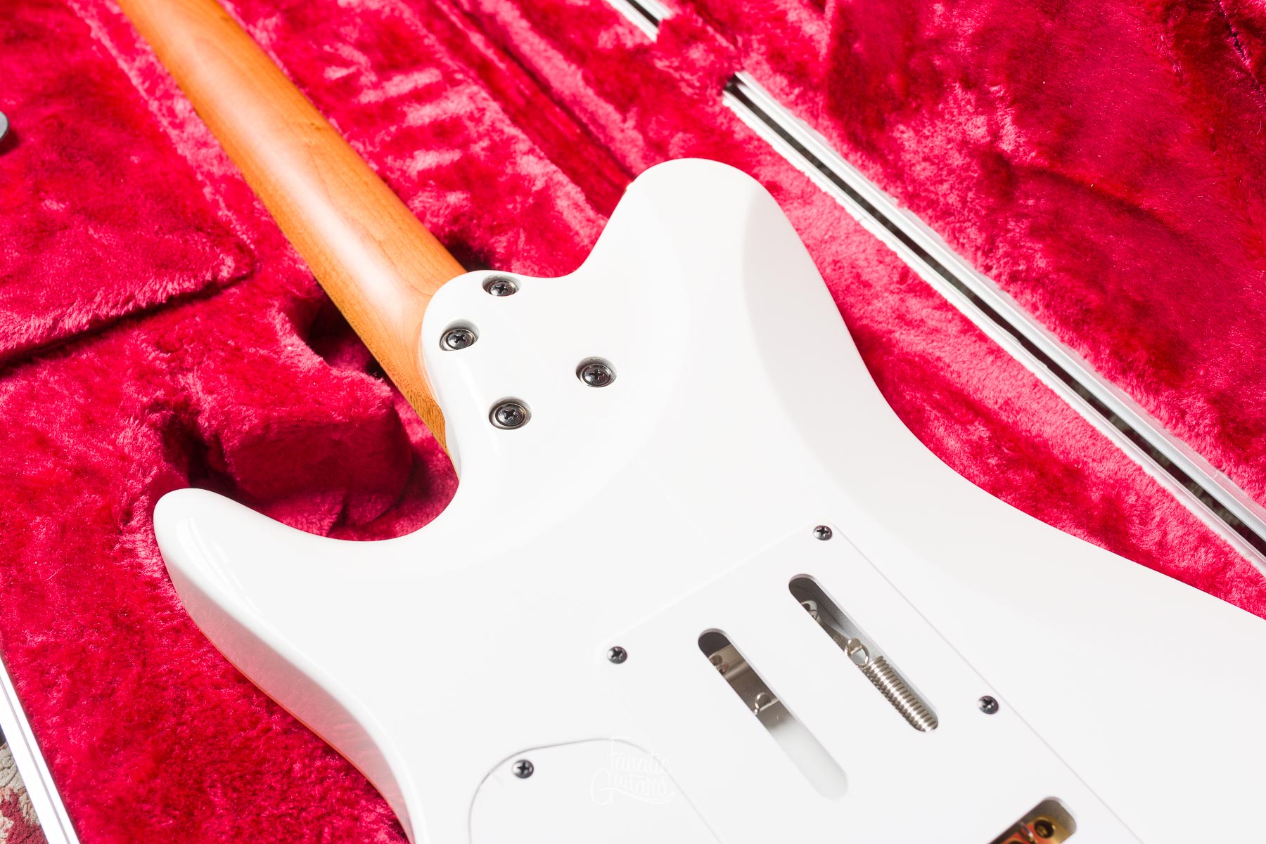 Ibanez LB1‑WH (Lari Basilio Signature) #F2330632 Second Hand