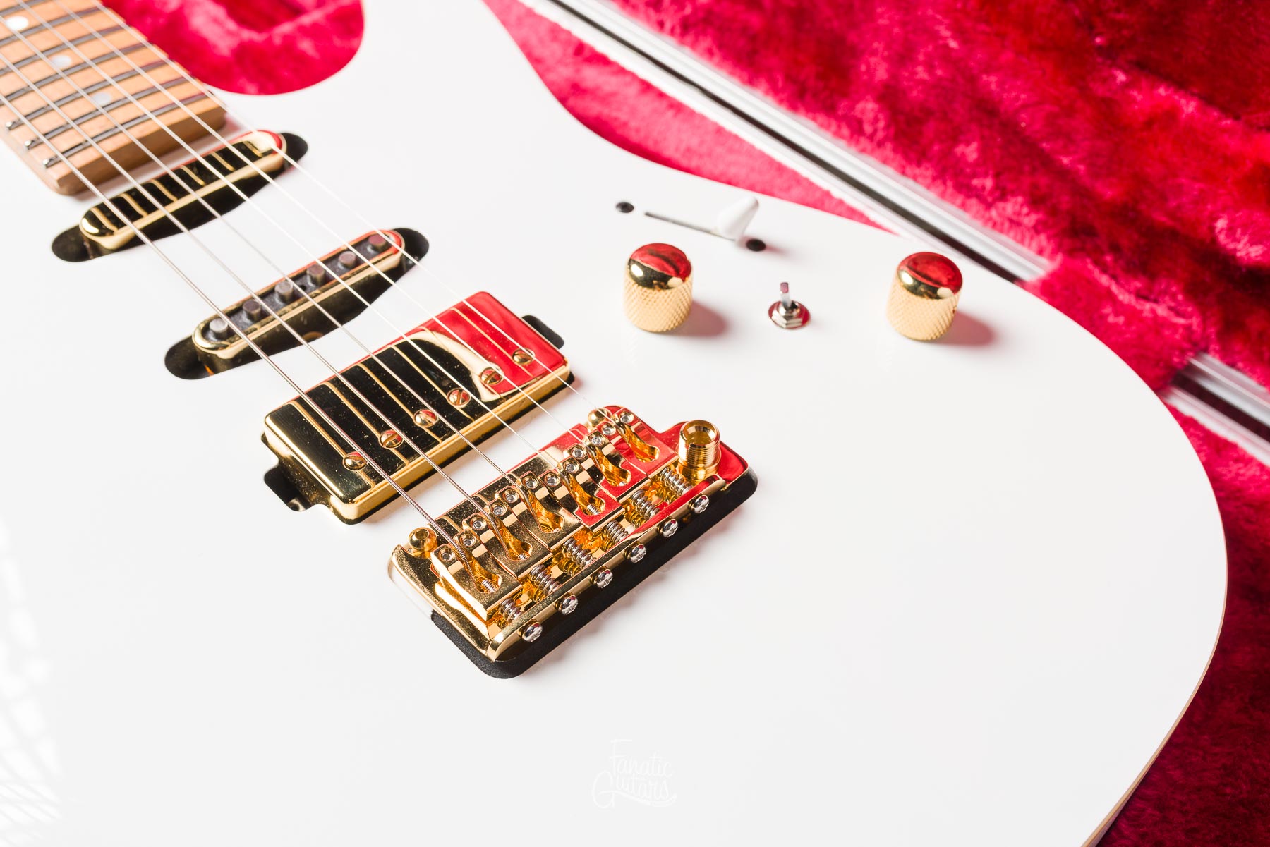 Ibanez LB1‑WH (Lari Basilio Signature) #F2330632 Second Hand