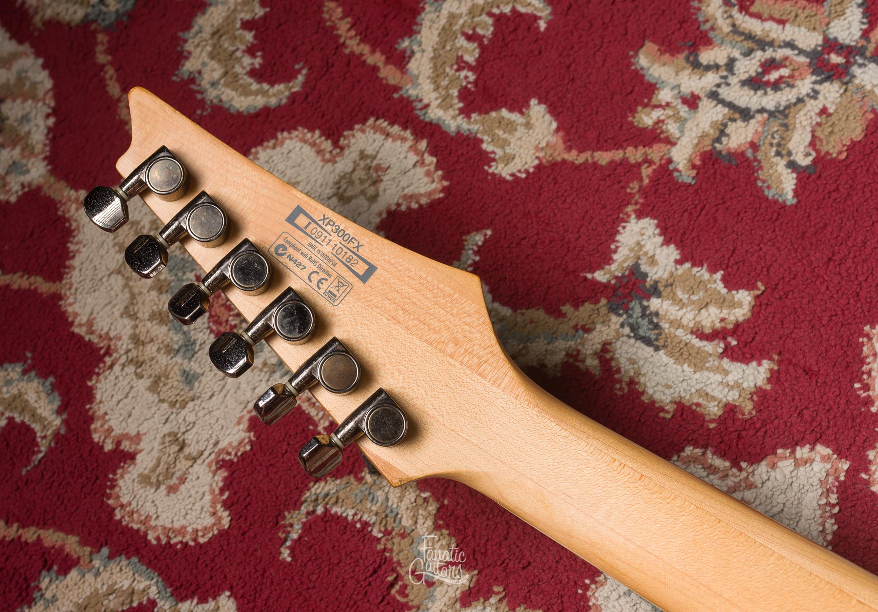 Ibanez Xiphos Series XP300FX - Black #091110182 Segunda Mano