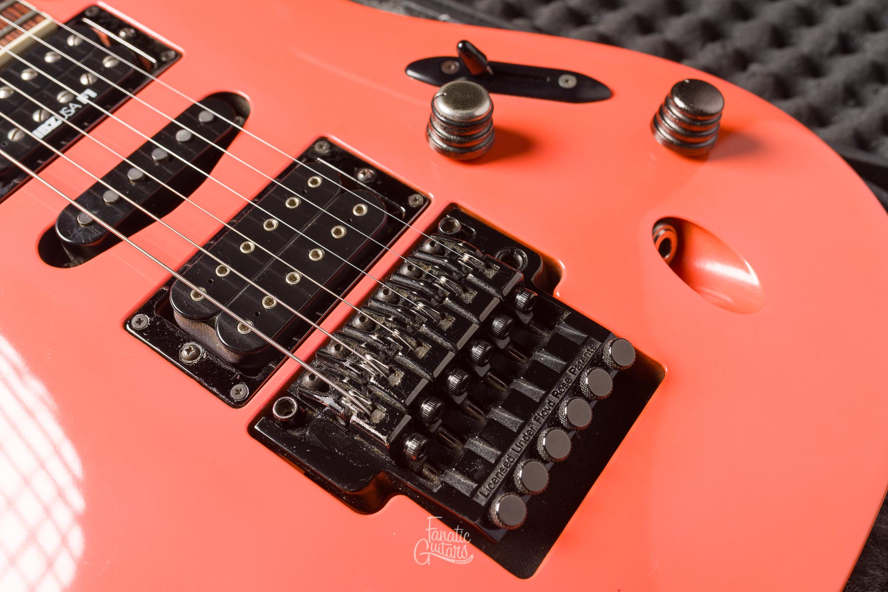 Ibanez Frank Gambale Signature FGM100 - Pink Salmon #F216643 Segunda Mano