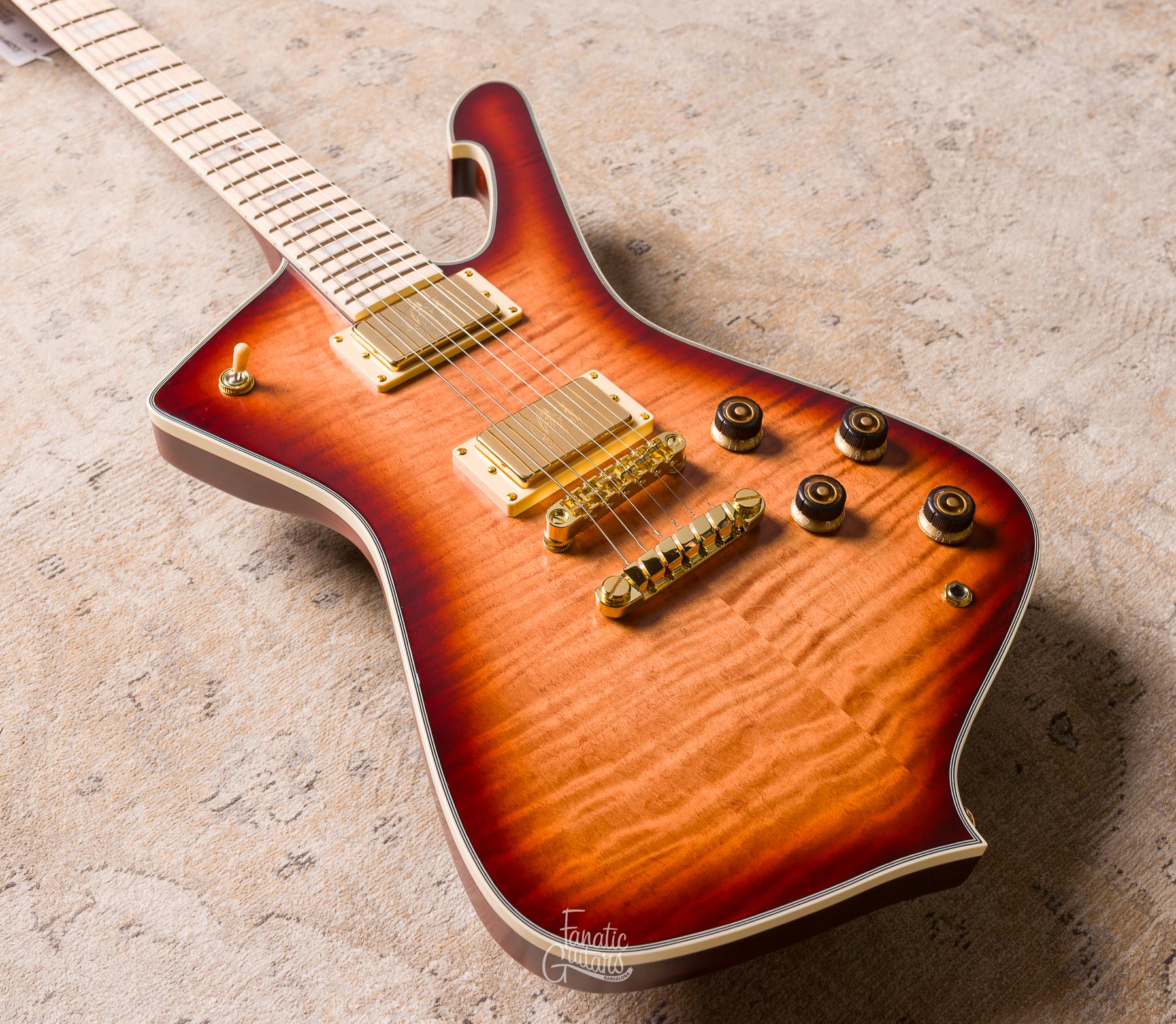Ibanez Iceman IC420MFM - Caramel Burst #4L251000264