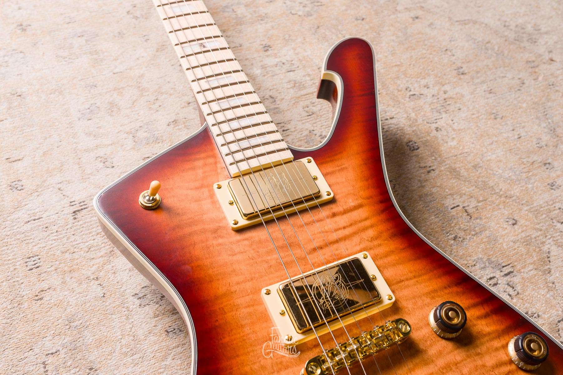 Ibanez Iceman IC420MFM - Caramel Burst #4L251000264