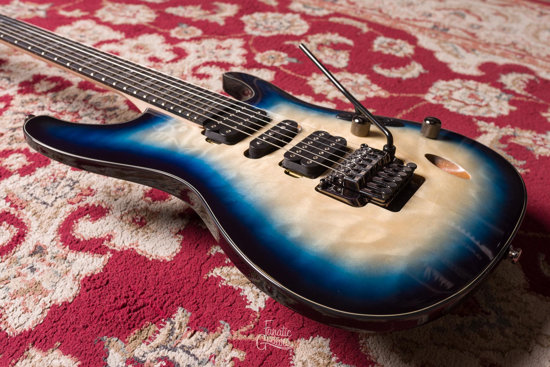 Ibanez JIVAJR Nita Strauss Signature - Deep Sea Blonde #I230103068 Segunda Mano