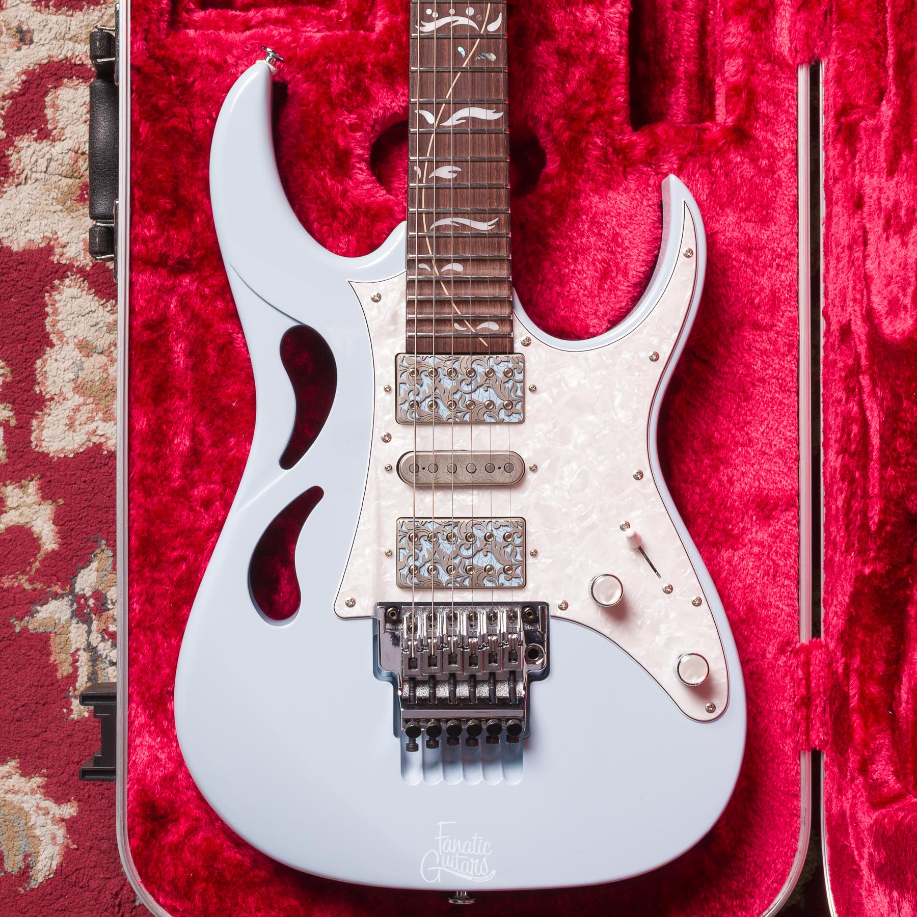 Ibanez Steve Vai PIA3761C - Blue Powder Segunda Mano