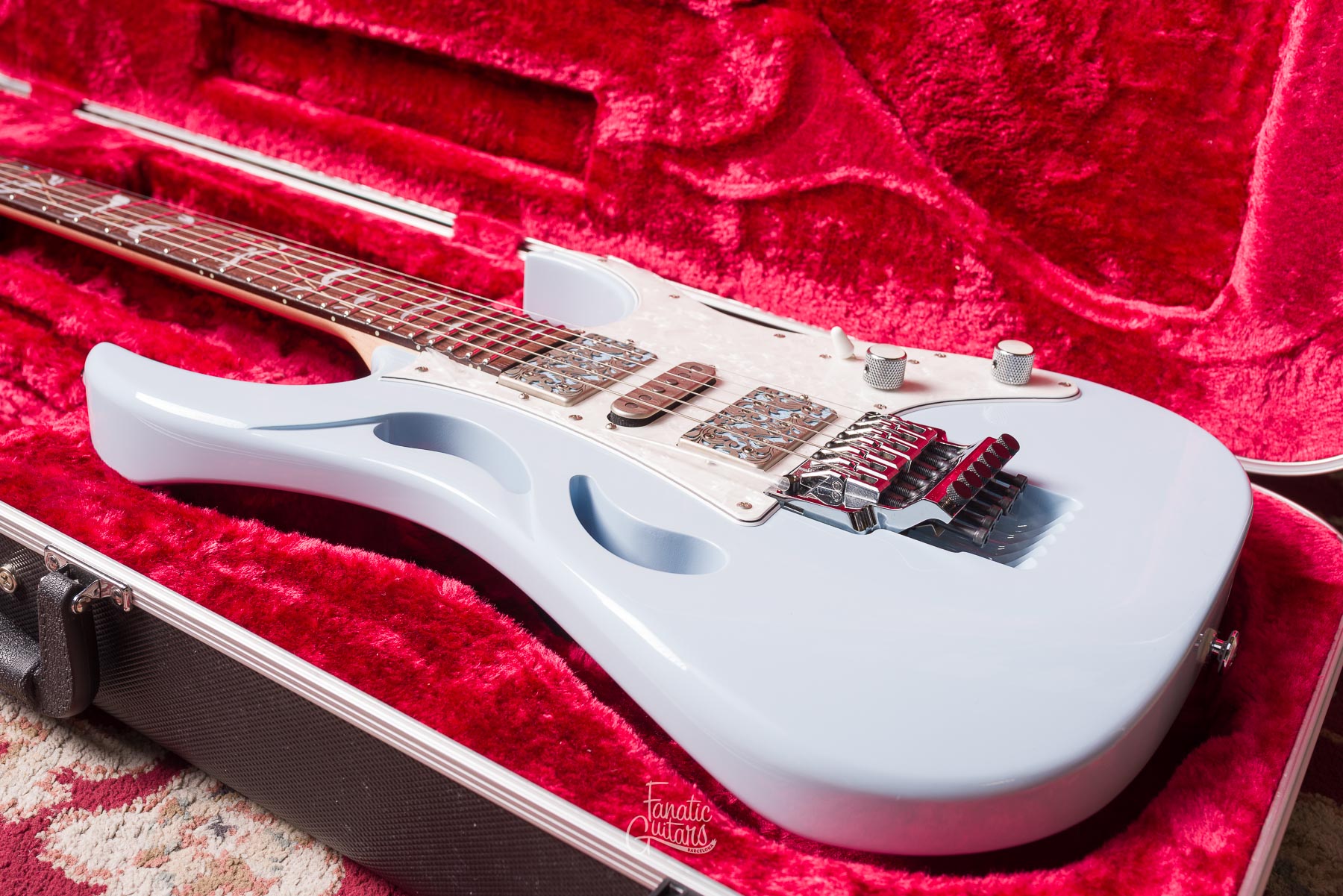 Ibanez Steve Vai PIA3761C - Blue Powder Segunda Mano