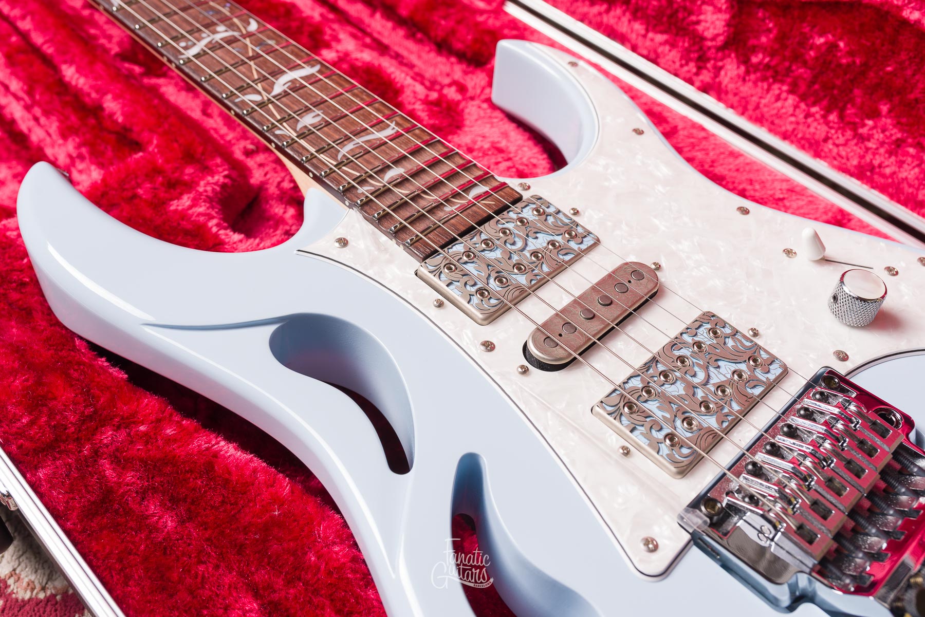 Ibanez Steve Vai PIA3761C - Blue Powder Segunda Mano