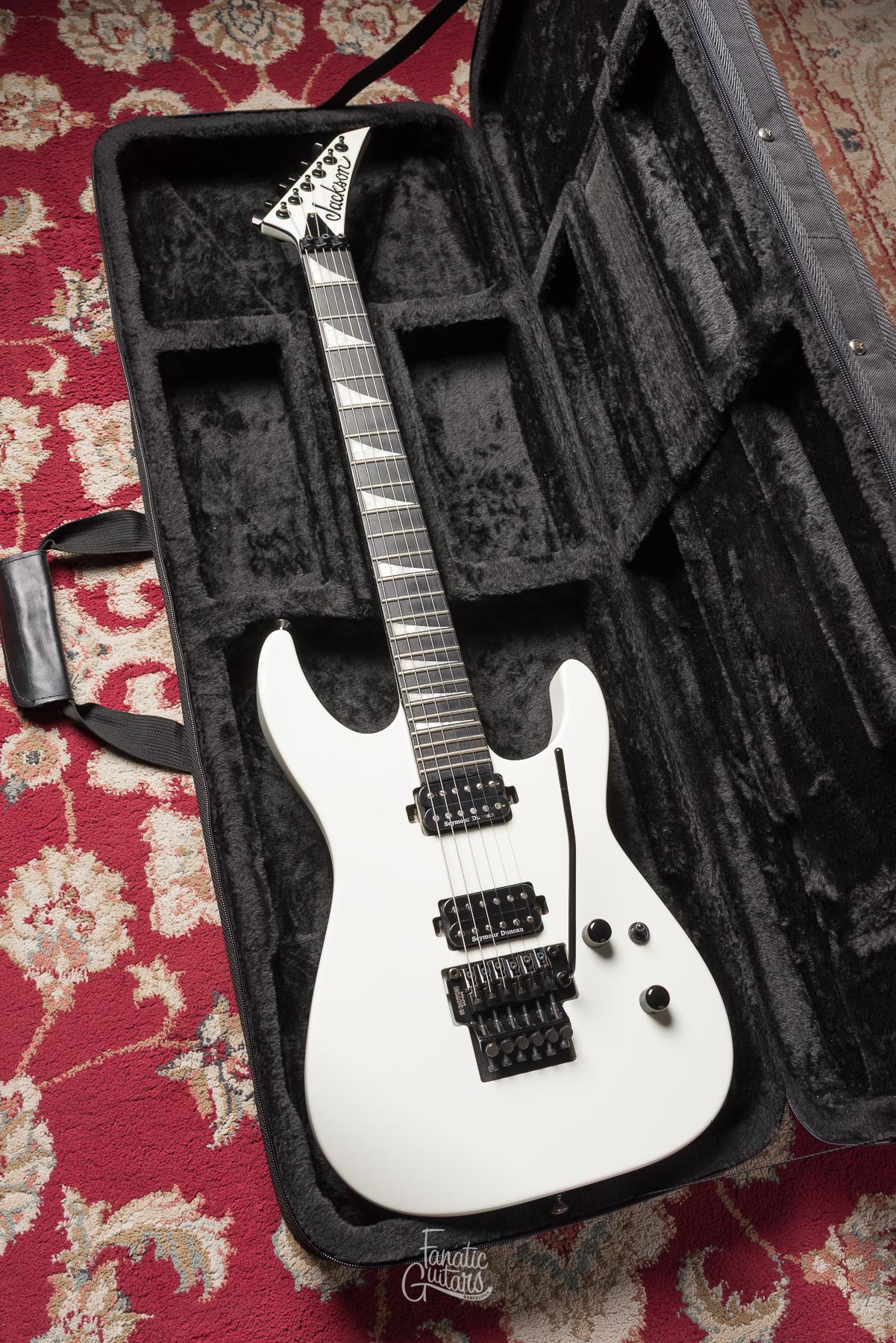 Jackson MJ Series Soloist SL2 - Snow White #JFJ2200176 Second Hand