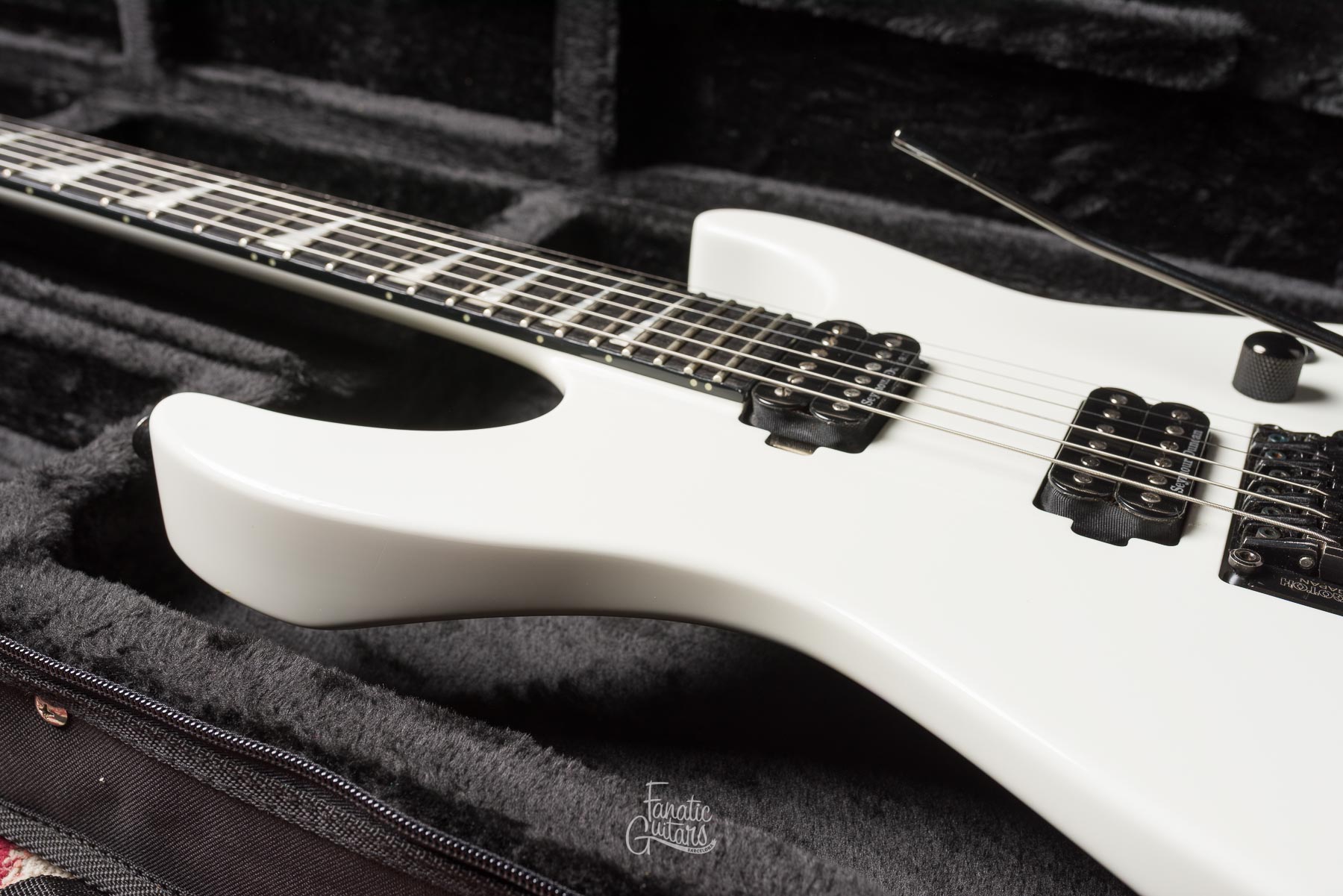 Jackson MJ Series Soloist SL2 - Snow White #JFJ2200176 Second Hand