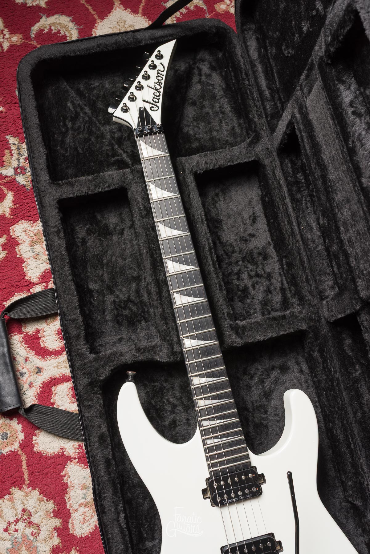 Jackson MJ Series Soloist SL2 - Snow White #JFJ2200176 Second Hand